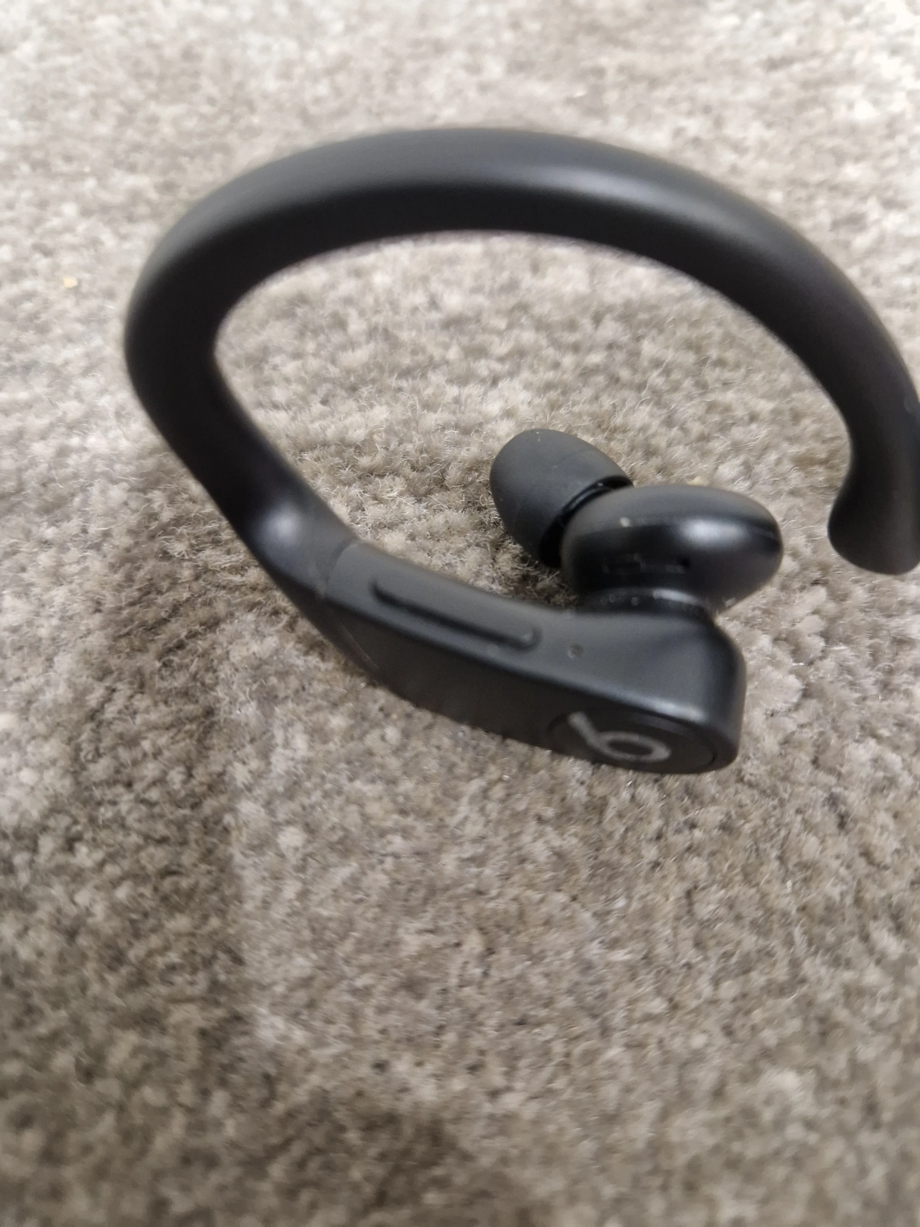 Beats Powerbeats Pro - Wireless Earbuds - Black - Excellent - Image 7
