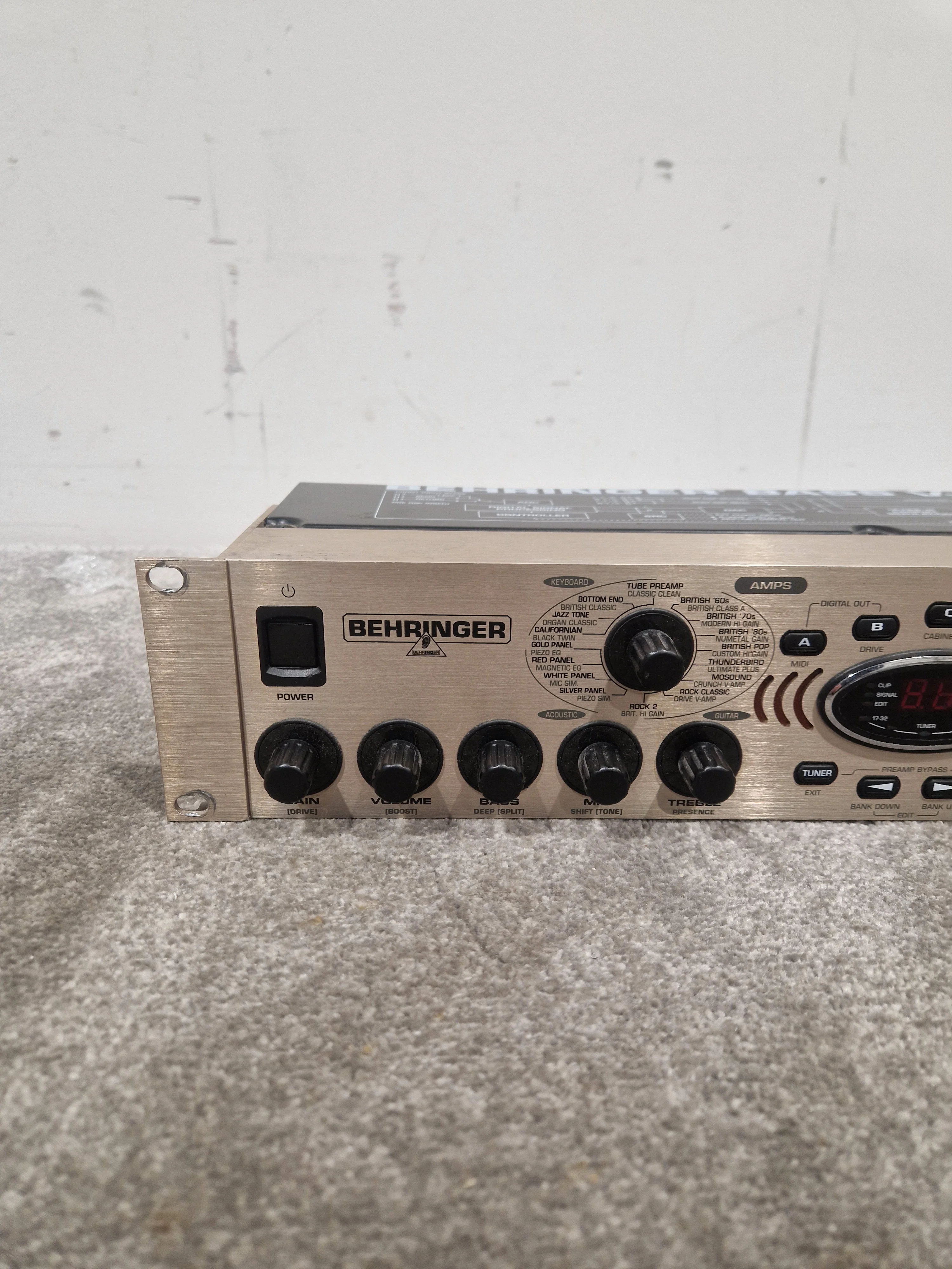 Behringer Bass V-AMP Pro Effects Processor - Multi-Effects - Excellent w/ Power Supply - Image 5