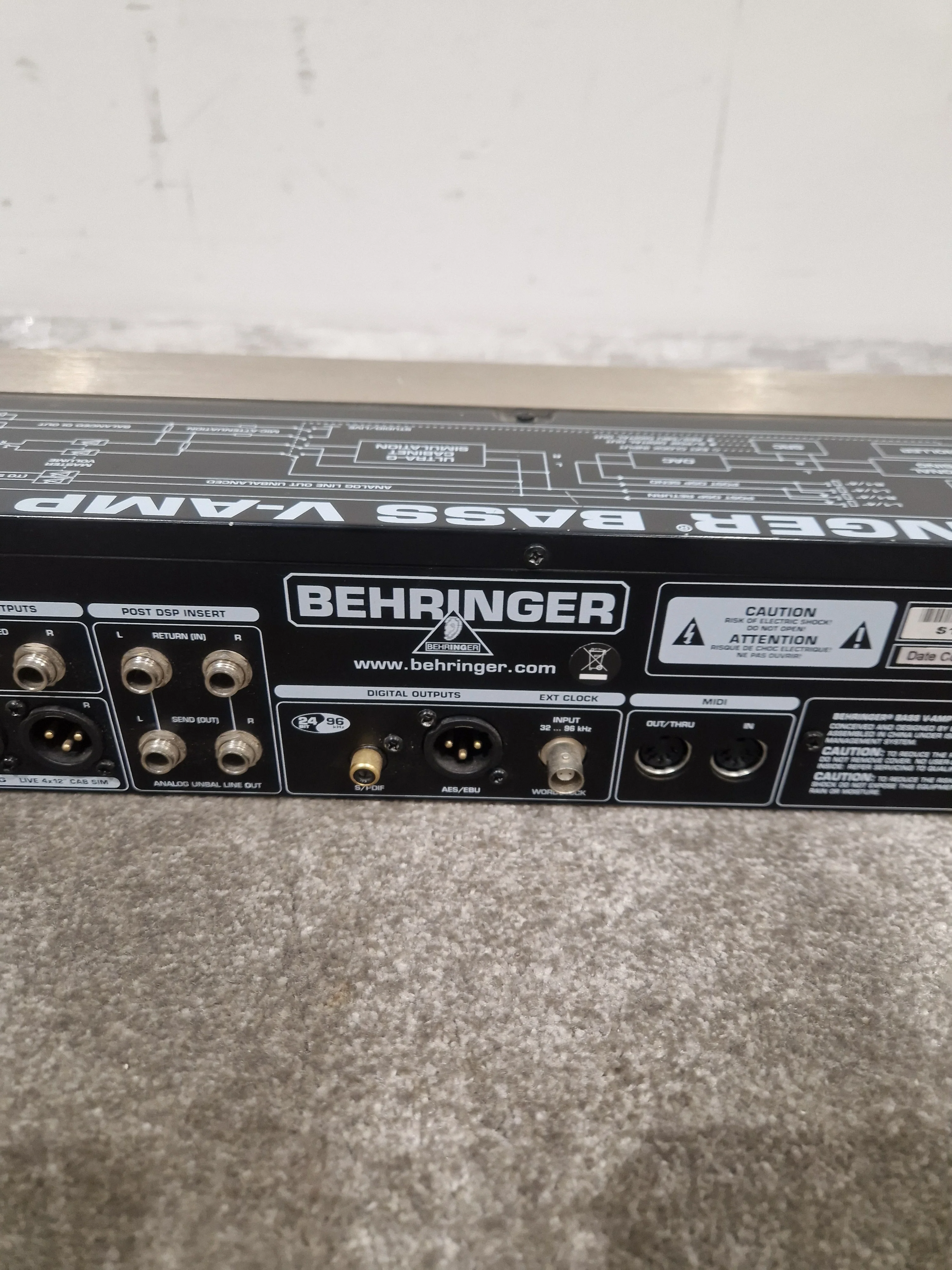 Behringer Bass V-AMP Pro Effects Processor - Multi-Effects - Excellent w/ Power Supply - Image 8
