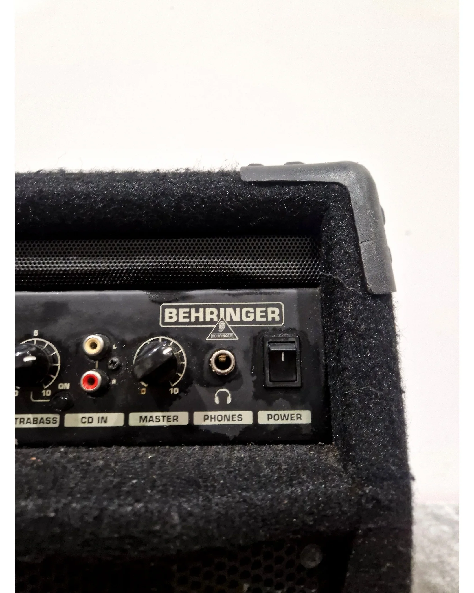 Behringer BXL900A - Bass Amplifier Combo - Black - Good - Image 14