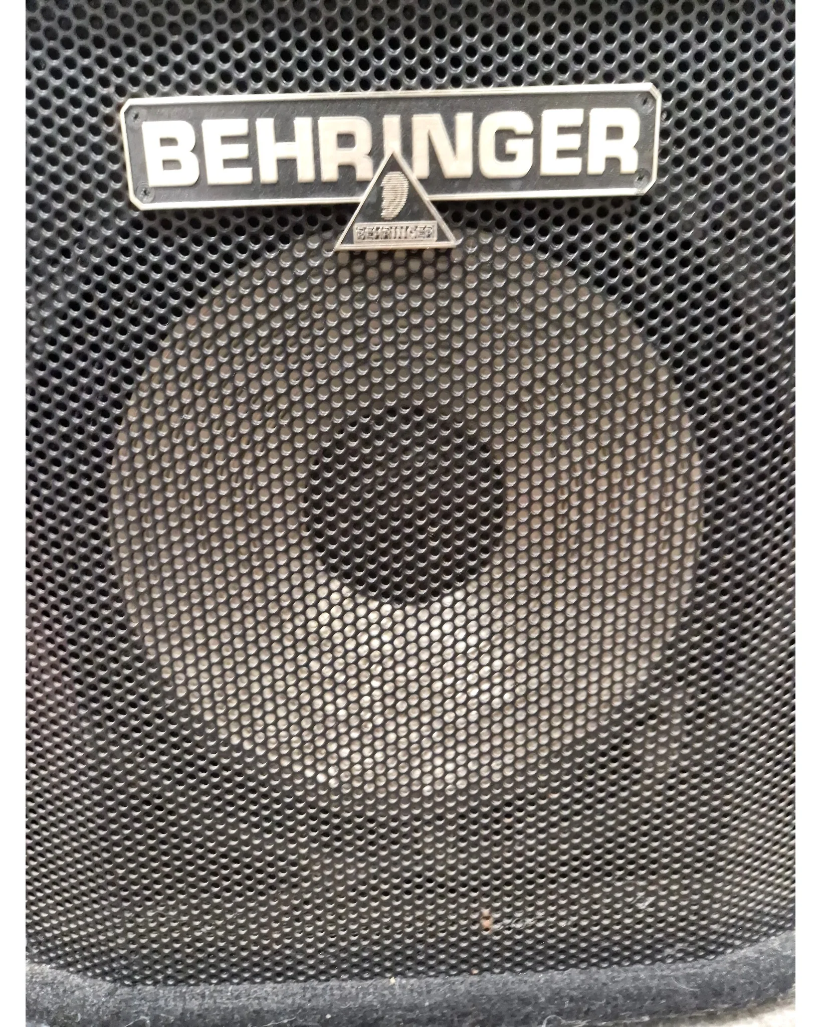 Behringer BXL900A - Bass Amplifier Combo - Black - Good - Image 15