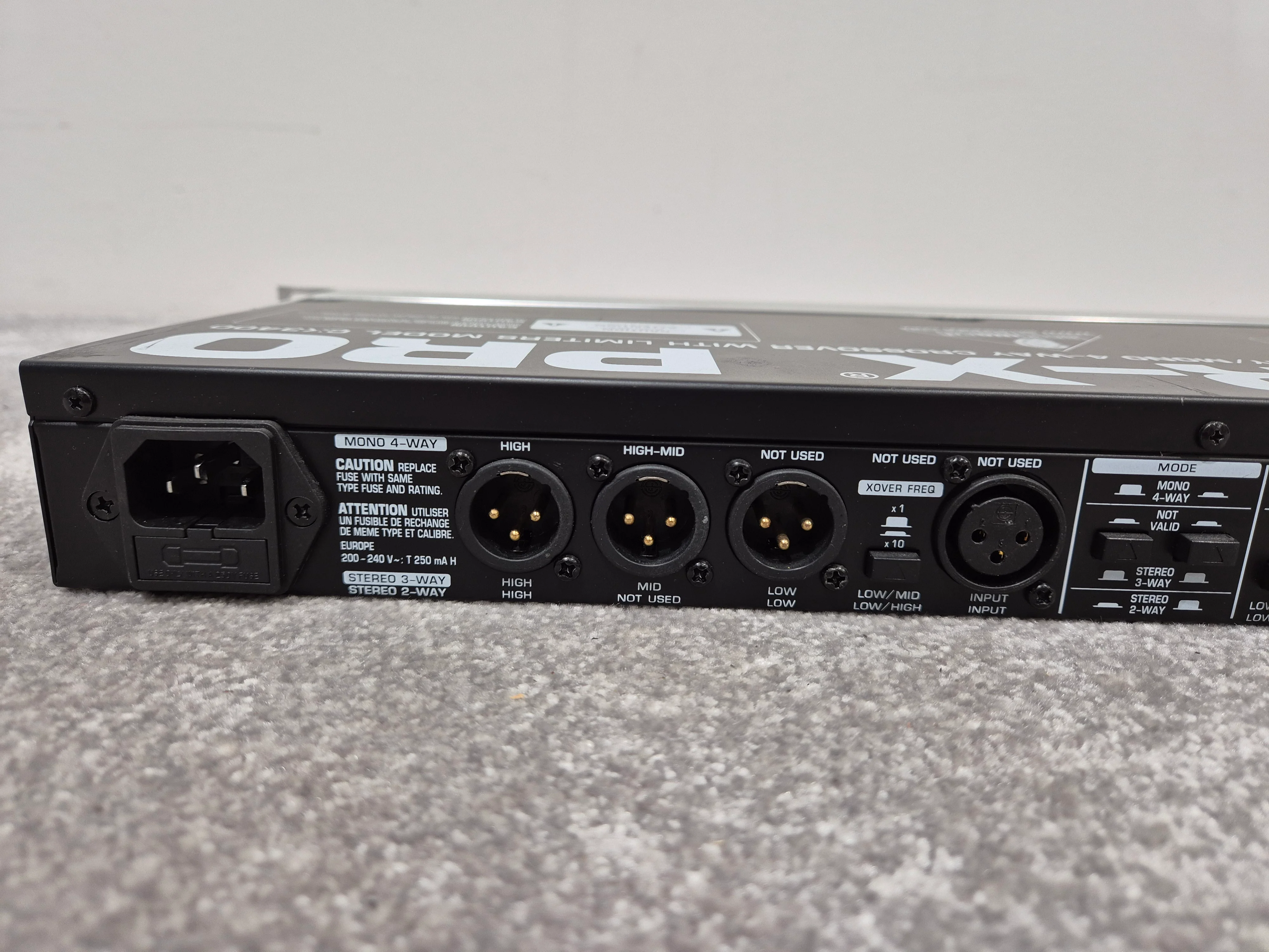 Behringer CX3400 V2 Super-X - High-Precision Stereo Crossover - Image 9