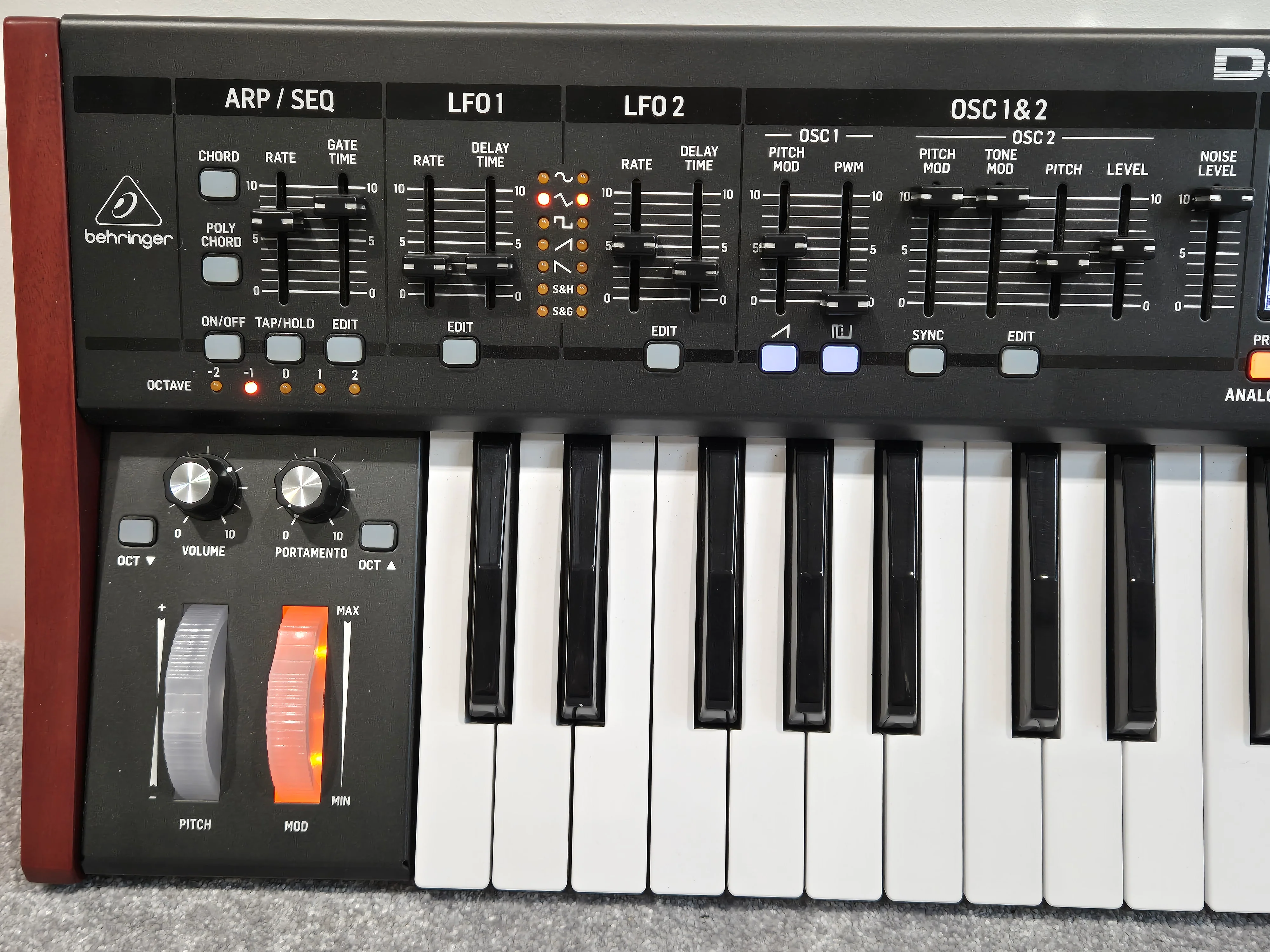 Behringer Deepmind 12 - 49-Key Keyboard Synthesizer - Image 2