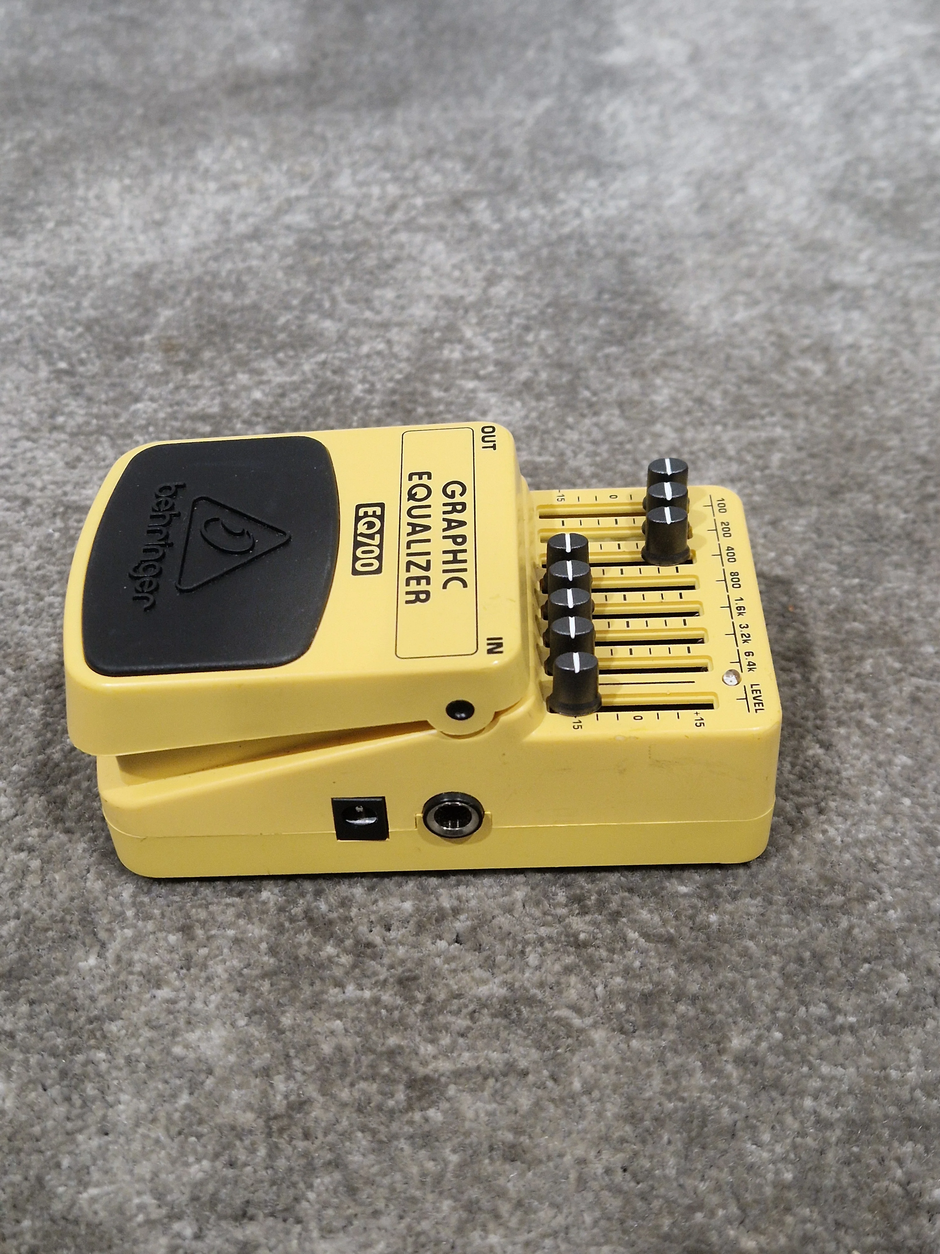 Behringer EQ700 Graphic Eqaulizer Effects Pedal - 7-Band EQ Control - Excellent - Image 5