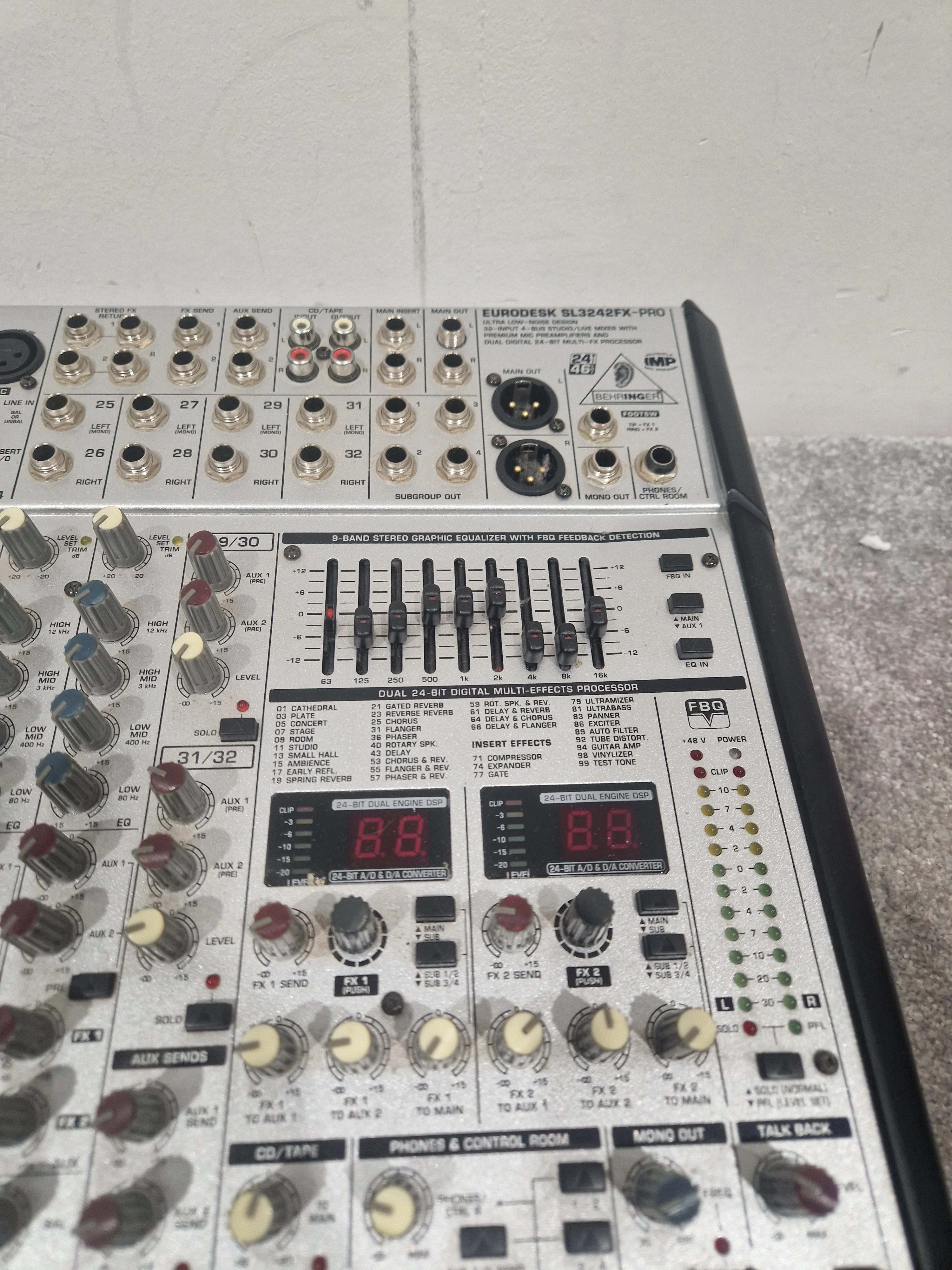 Behringer Eurodesk Sl3242fx-Pro Mixer - Multi-Effects Engine - Very Good w/ Power Cable - Image 12