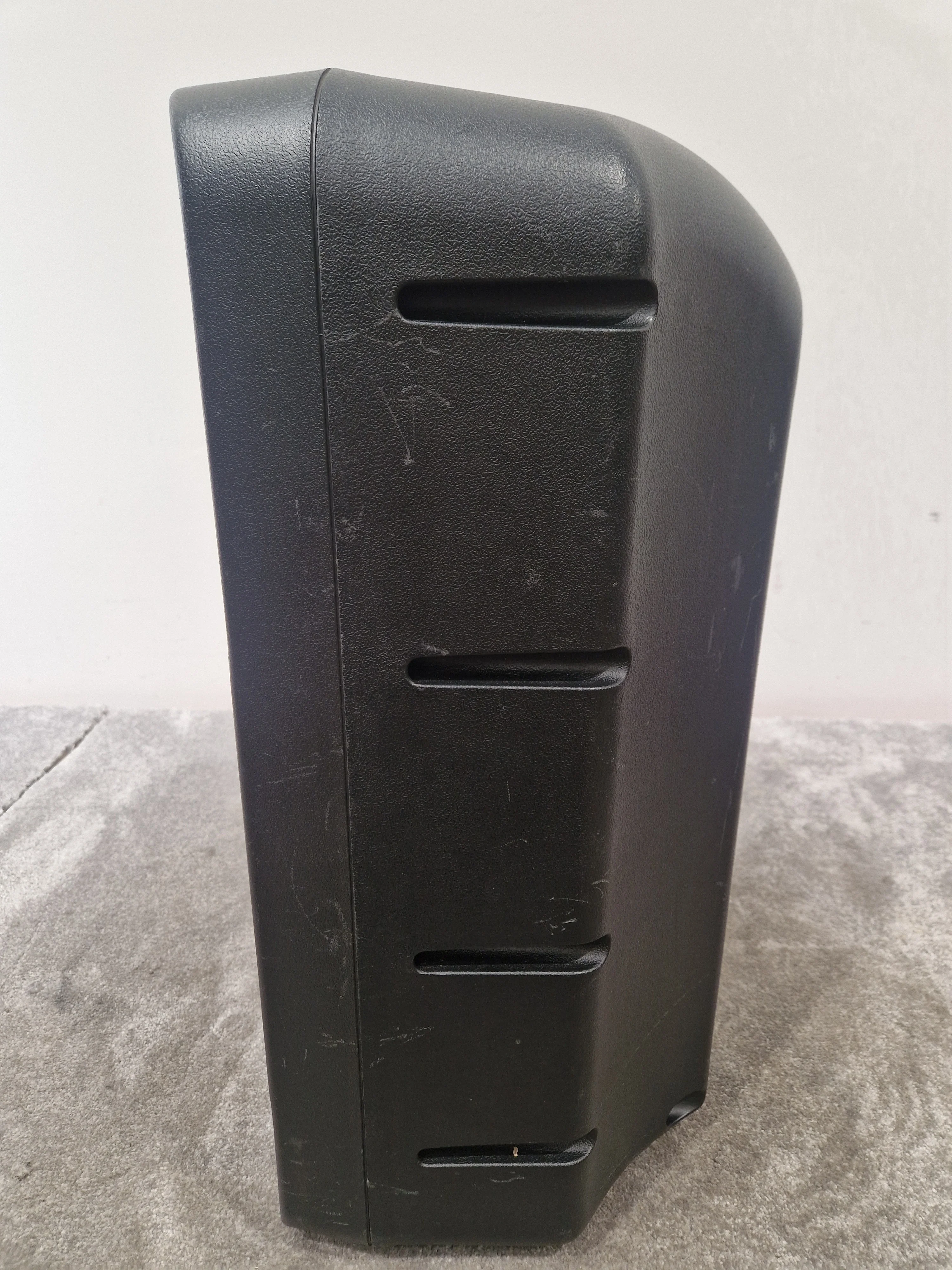 Behringer Eurolive B112d - Active PA Speaker, 1000W - Good w/ Power Supply - Image 11