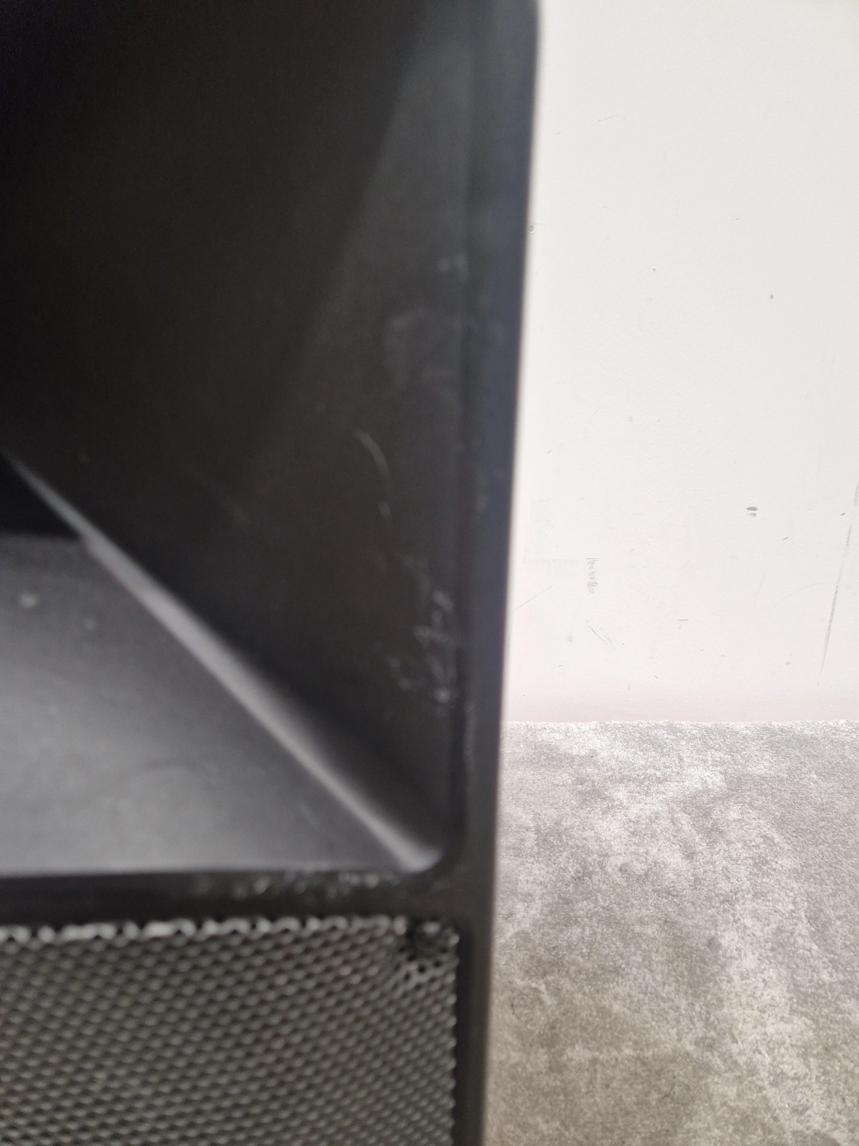 Behringer Eurolive B112d - Active PA Speaker, 1000W - Good w/ Power Supply - Image 2