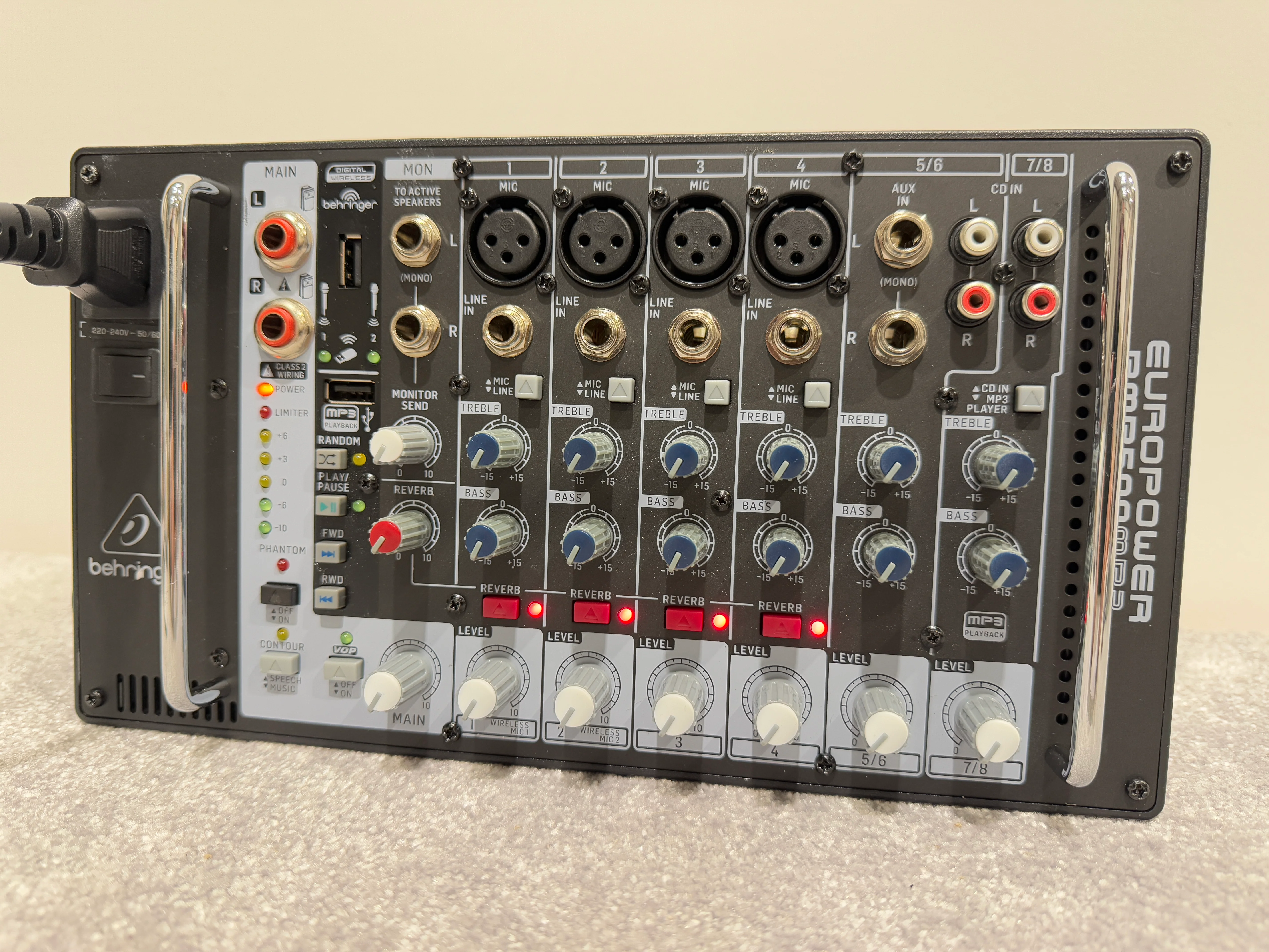 Behringer Europower PMP500 MP3 - 500 Watt Powered Mixer - Image 16