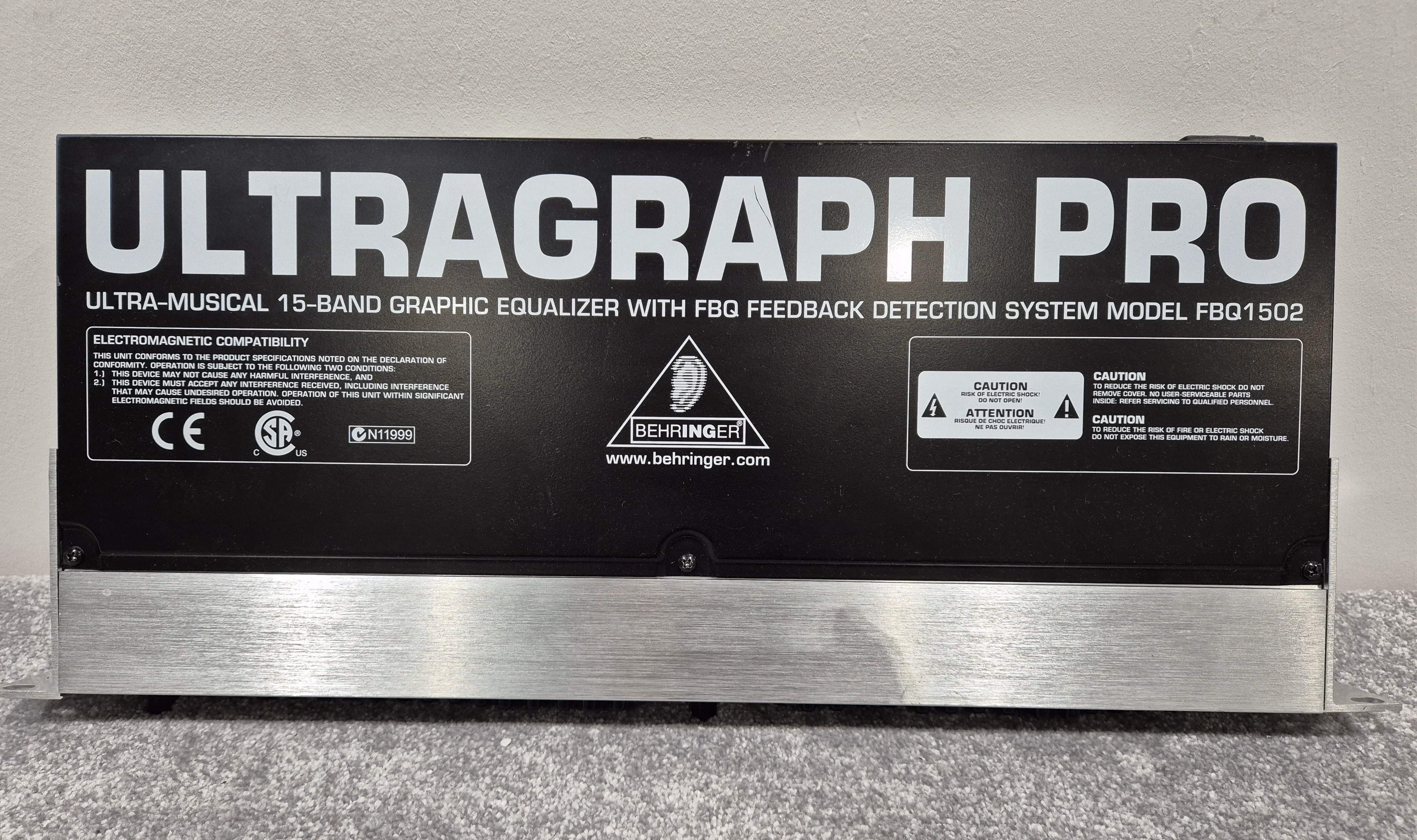 Behringer FBQ1502 Ultragraph Pro - 15-Band Stereo Graphic Equalizer - Image 2