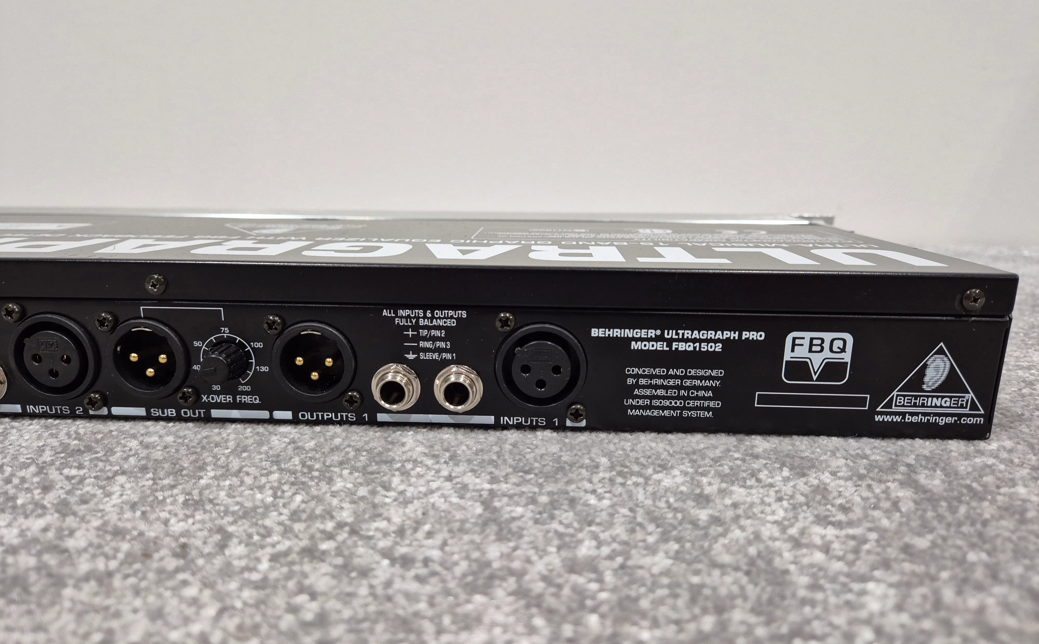 Behringer FBQ1502 Ultragraph Pro - 15-Band Stereo Graphic Equalizer - Image 7