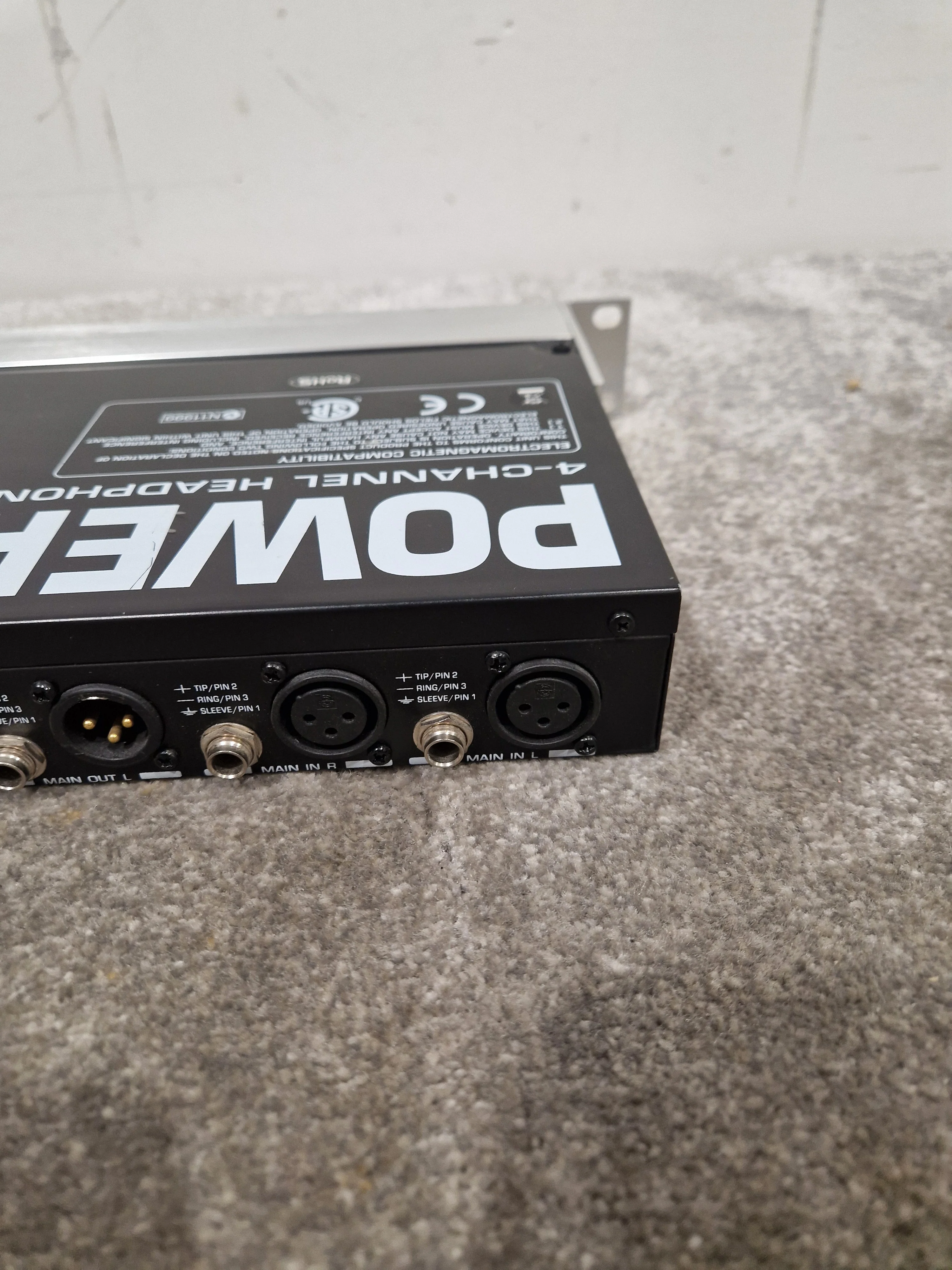 Behringer HA4700 - 4-Channel Headphone Amp - Excellent w/ Power Supply - Image 12