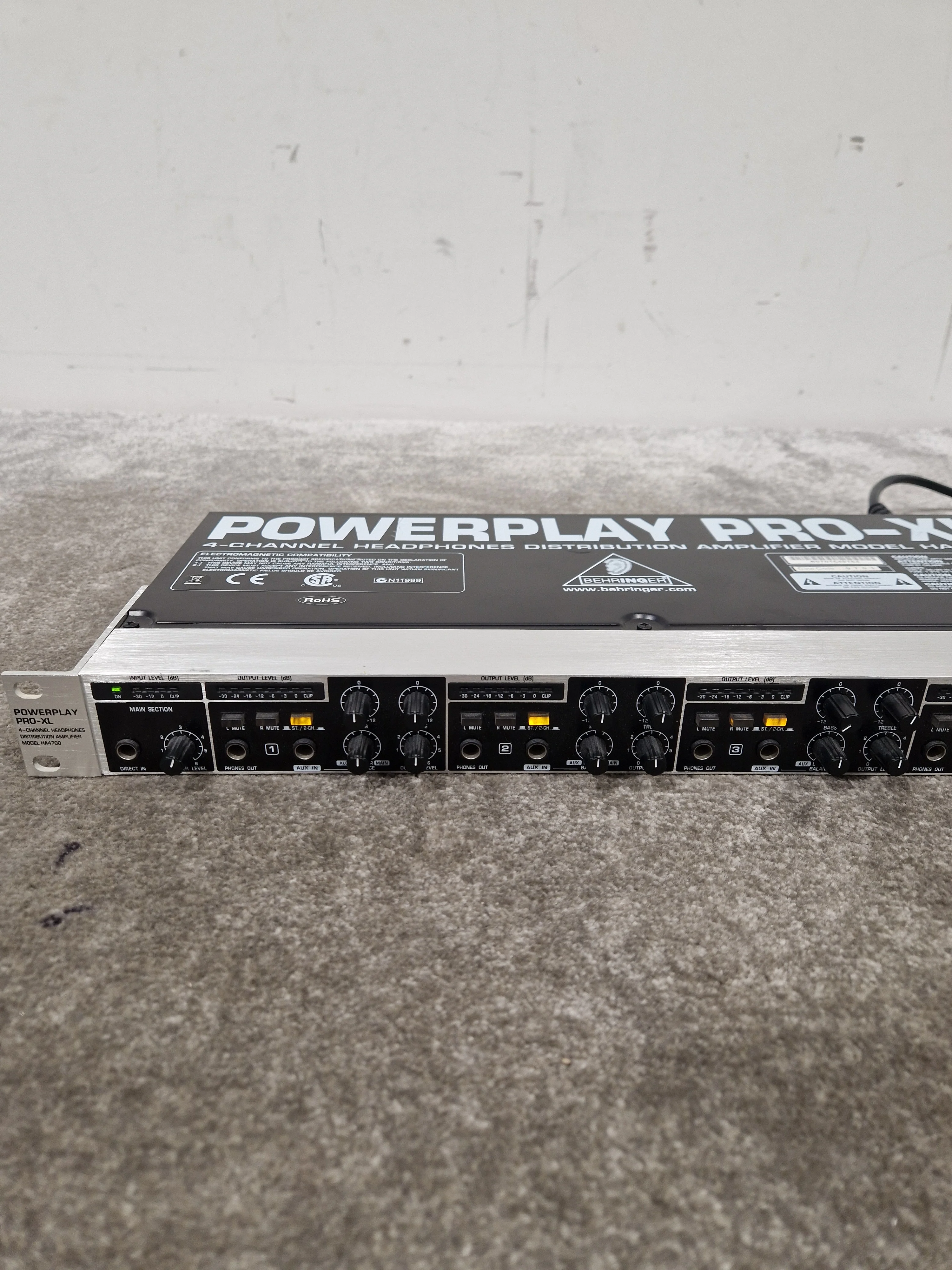 Behringer HA4700 - 4-Channel Headphone Amp - Excellent w/ Power Supply - Image 14