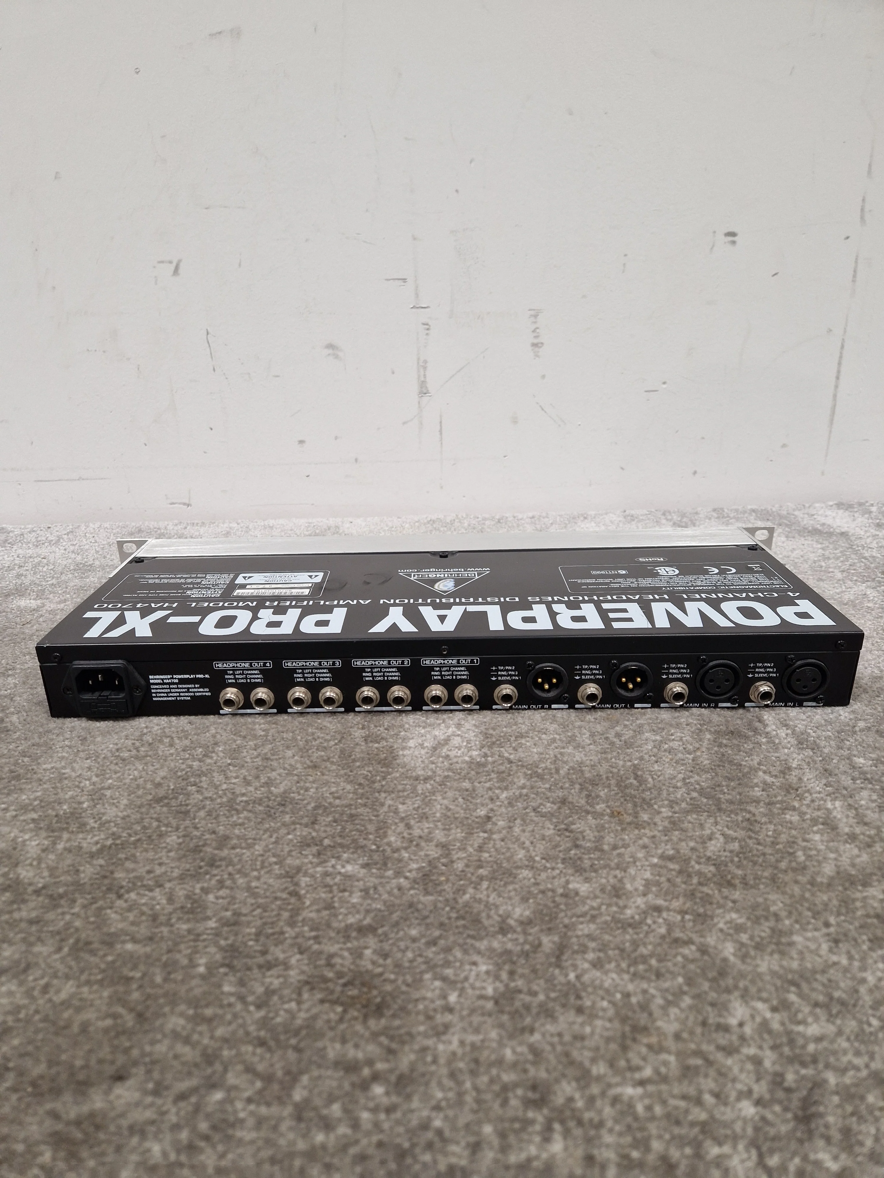 Behringer HA4700 - 4-Channel Headphone Amp - Excellent w/ Power Supply - Image 8
