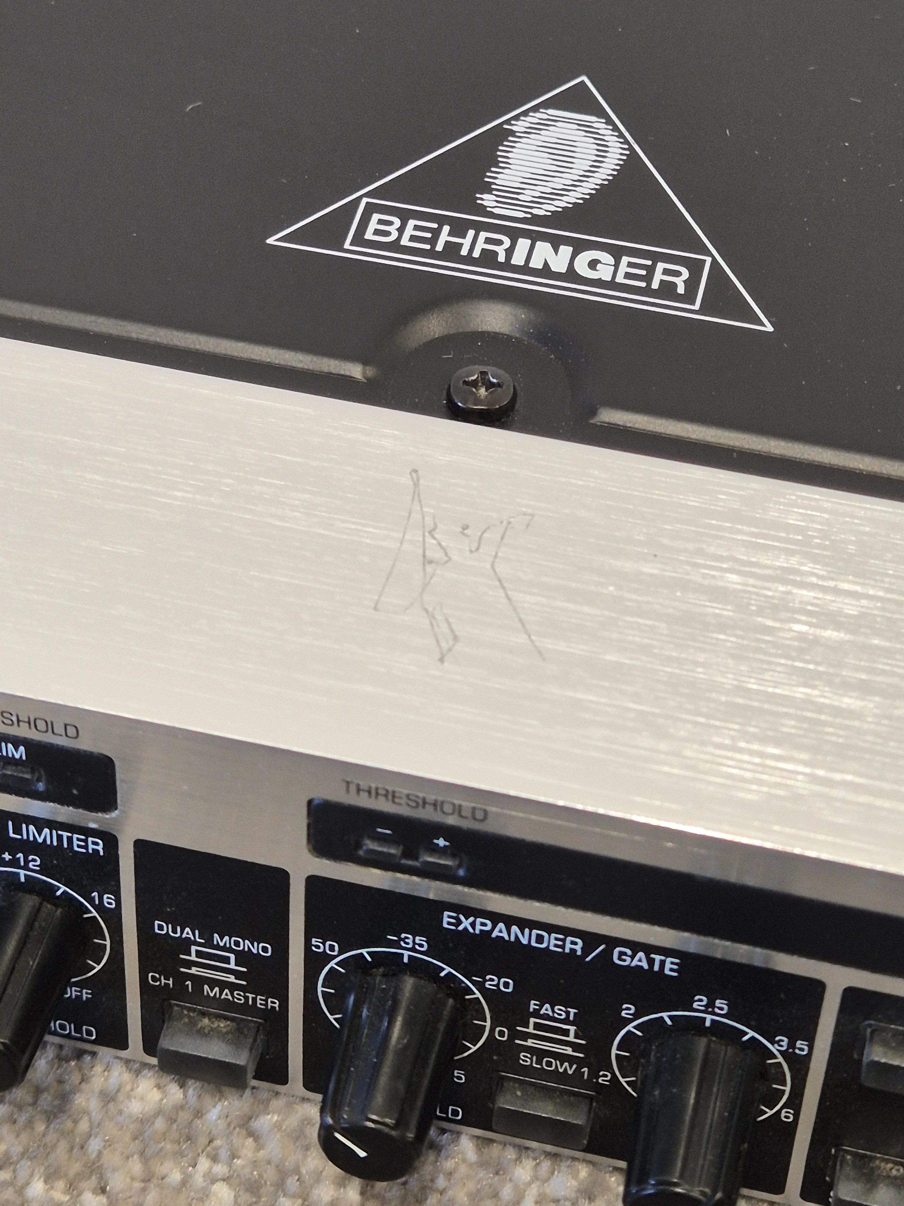 Behringer MDX2200 Composer Pro - 1U Rackmounting Compressor - Image 14