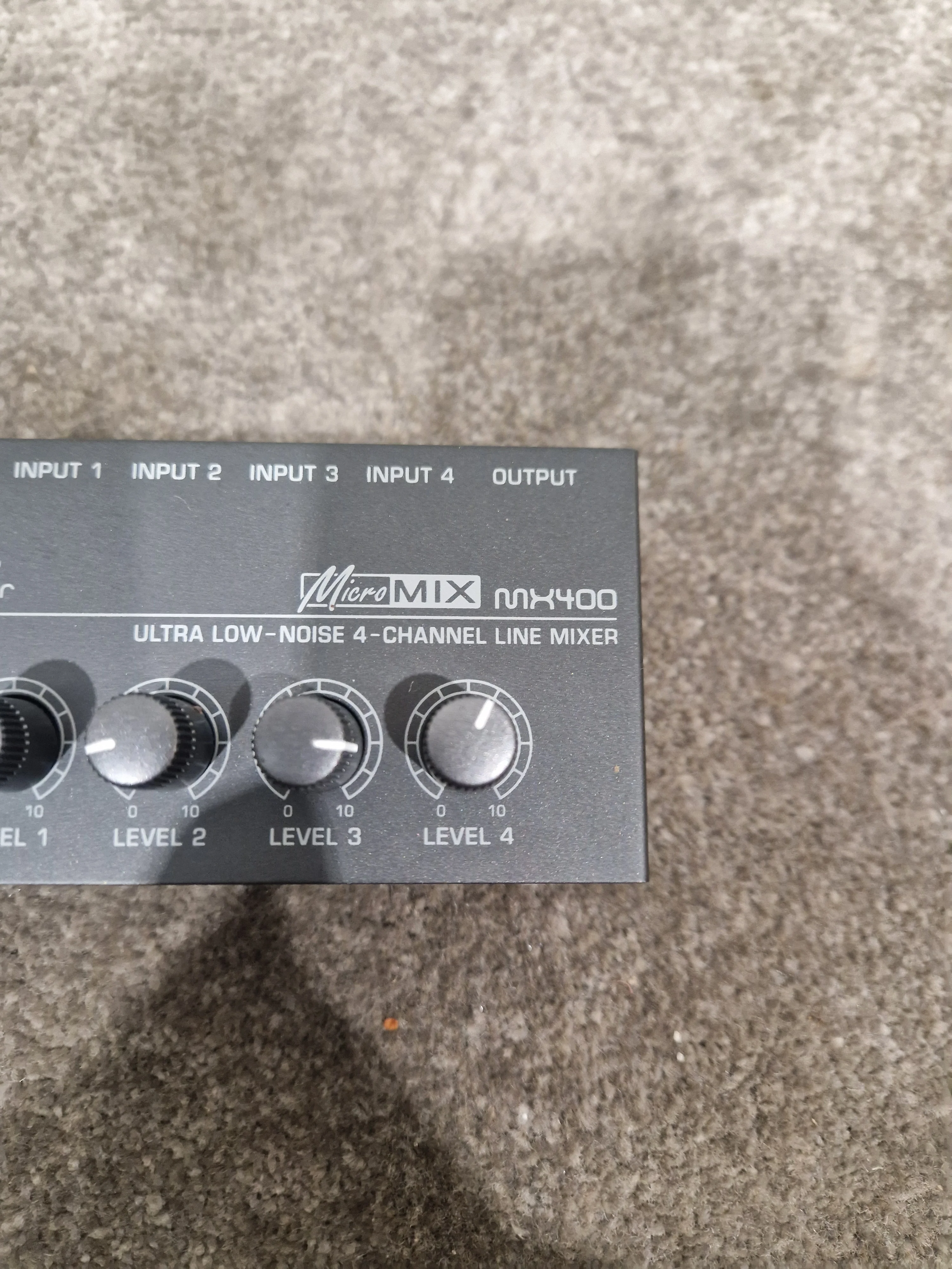 Behringer MicroMix MX400 - 4-Channel Line Mixer - Black - Excellent - Image 5
