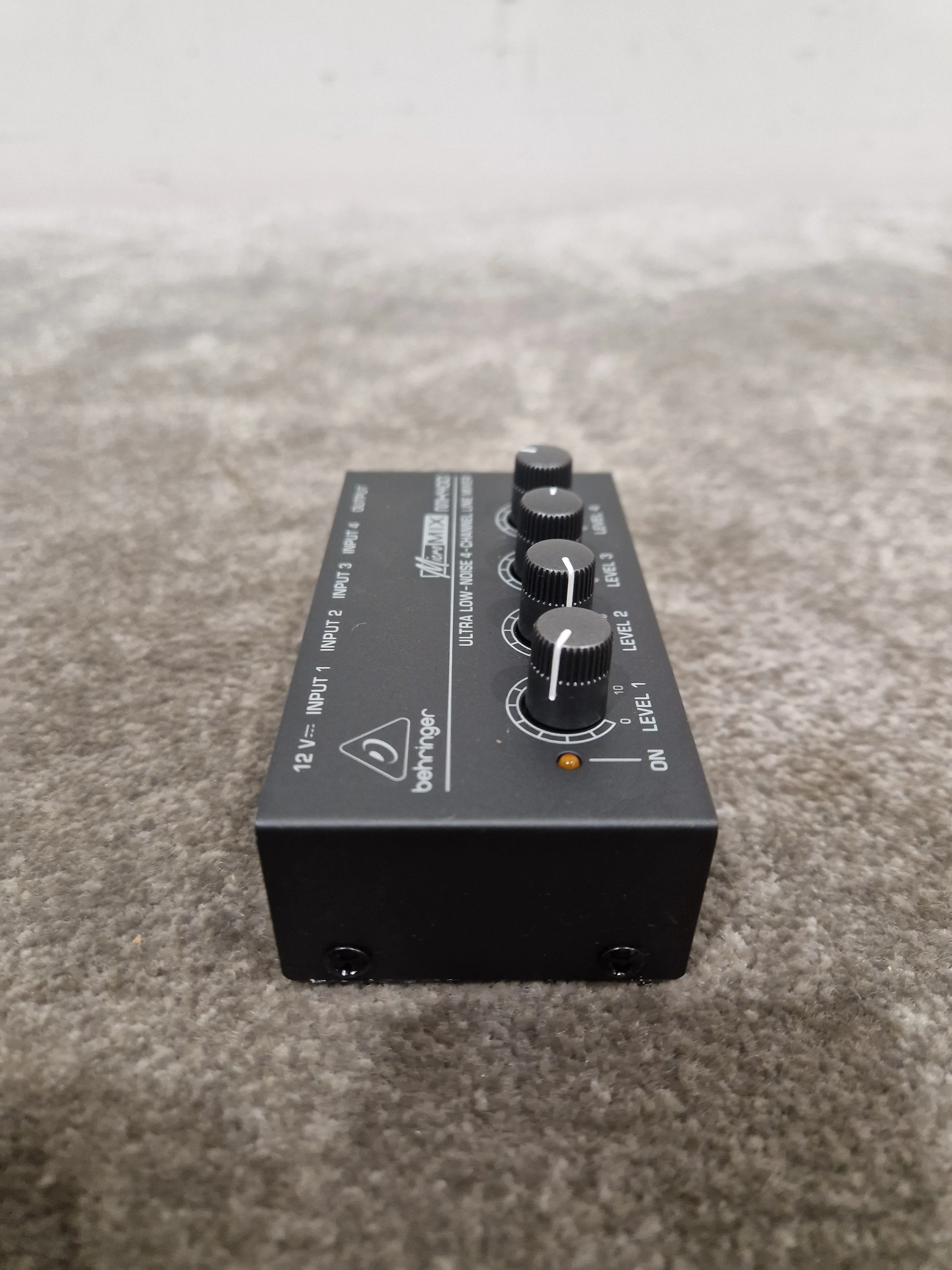 Behringer MicroMix MX400 - 4-Channel Line Mixer - Black - Excellent - Image 7
