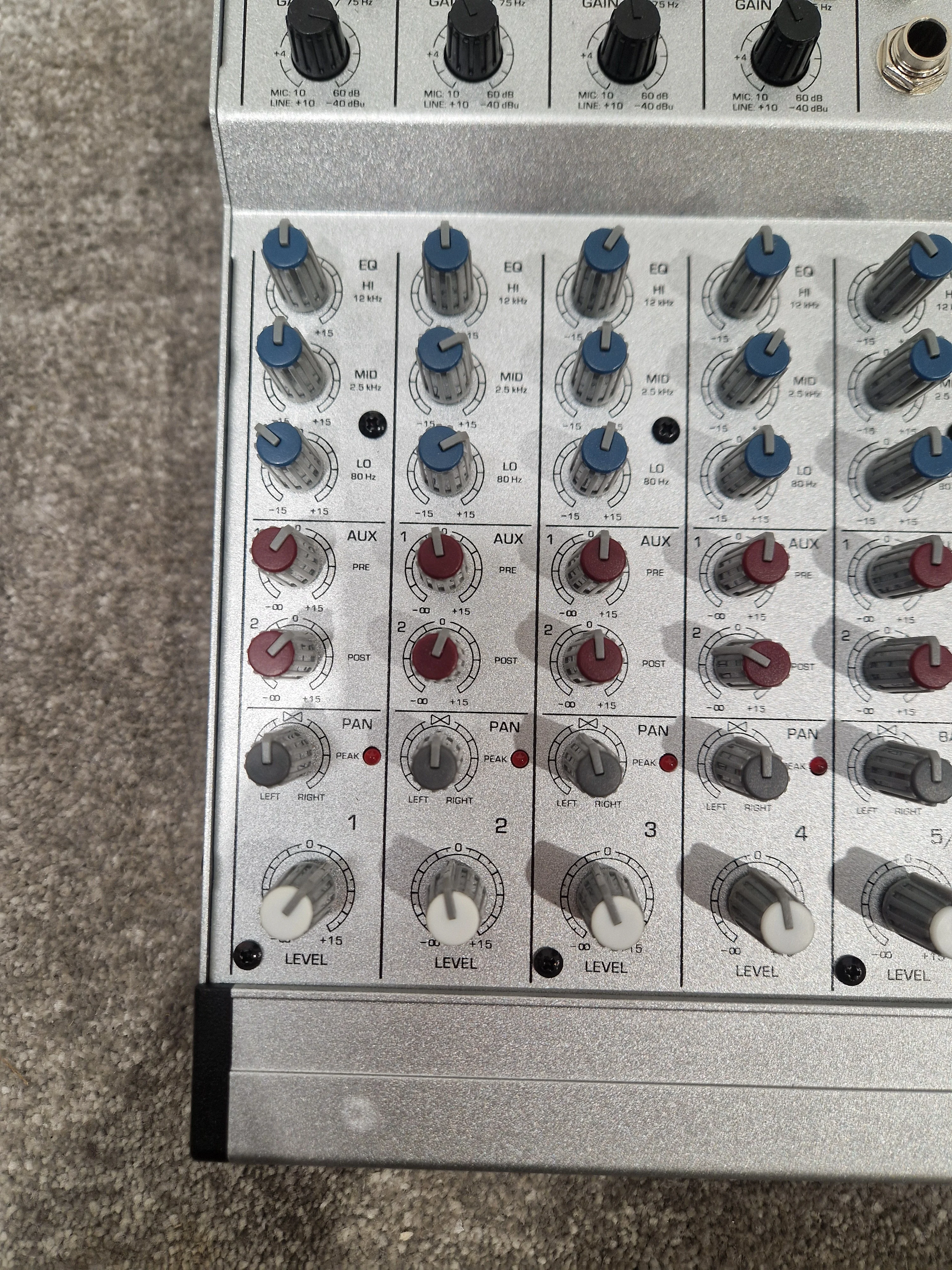 Behringer Mx-802a - 8-Channel Mixer, FX Send - Excellent w/ Original Box & Power Supply & Manuals - Image 11