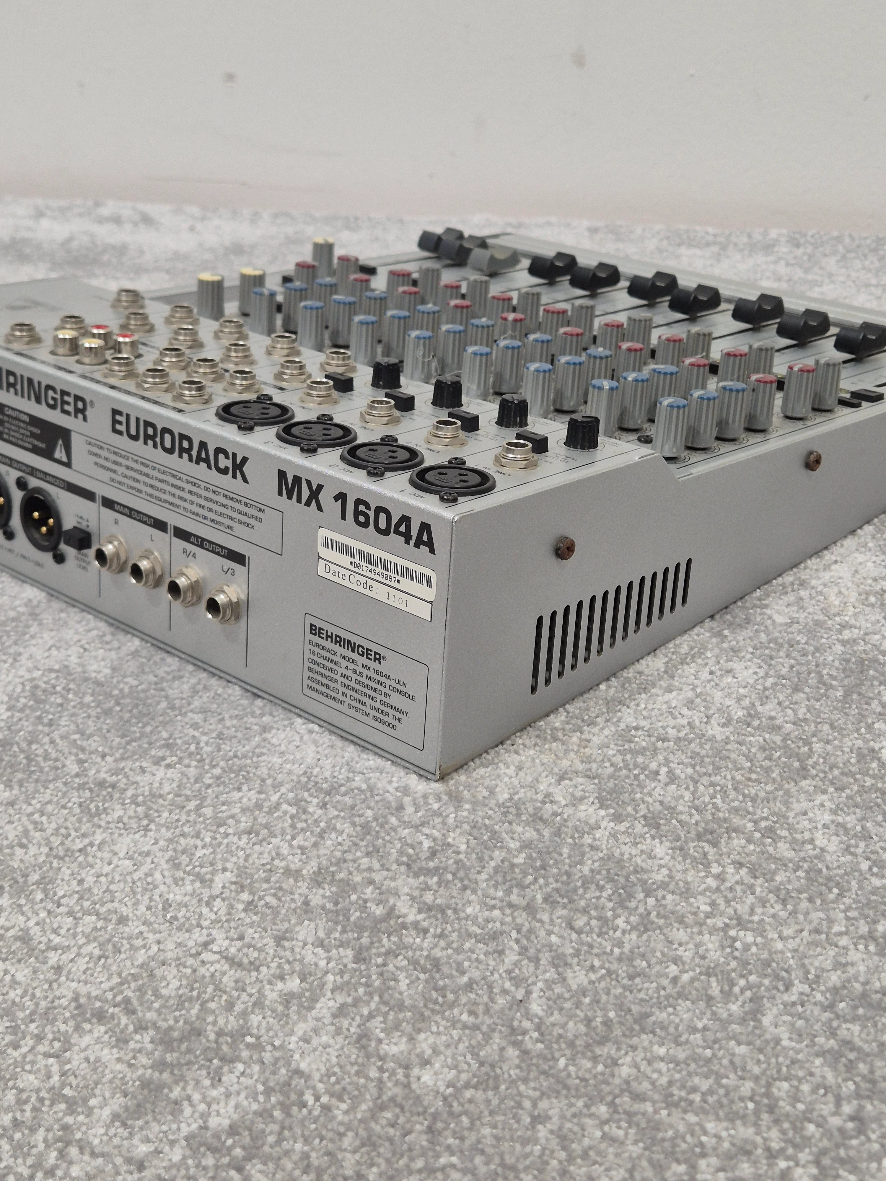 Behringer Eurorack MX1604A - 16-Channel Mixer - Excellent - Image 7