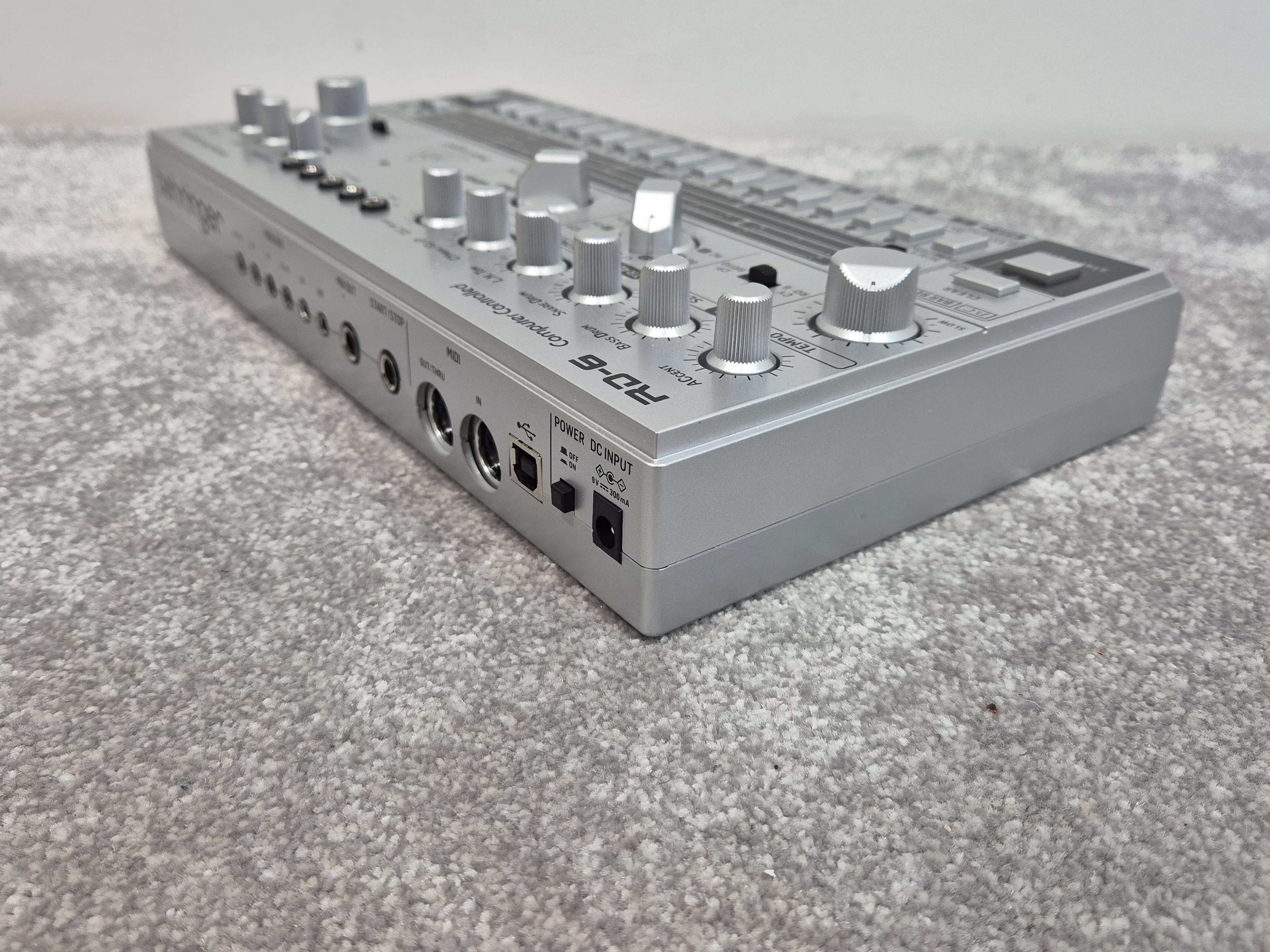 Behringer RD-6 -  Drum Machine (Spares or Repairs) - Image 3