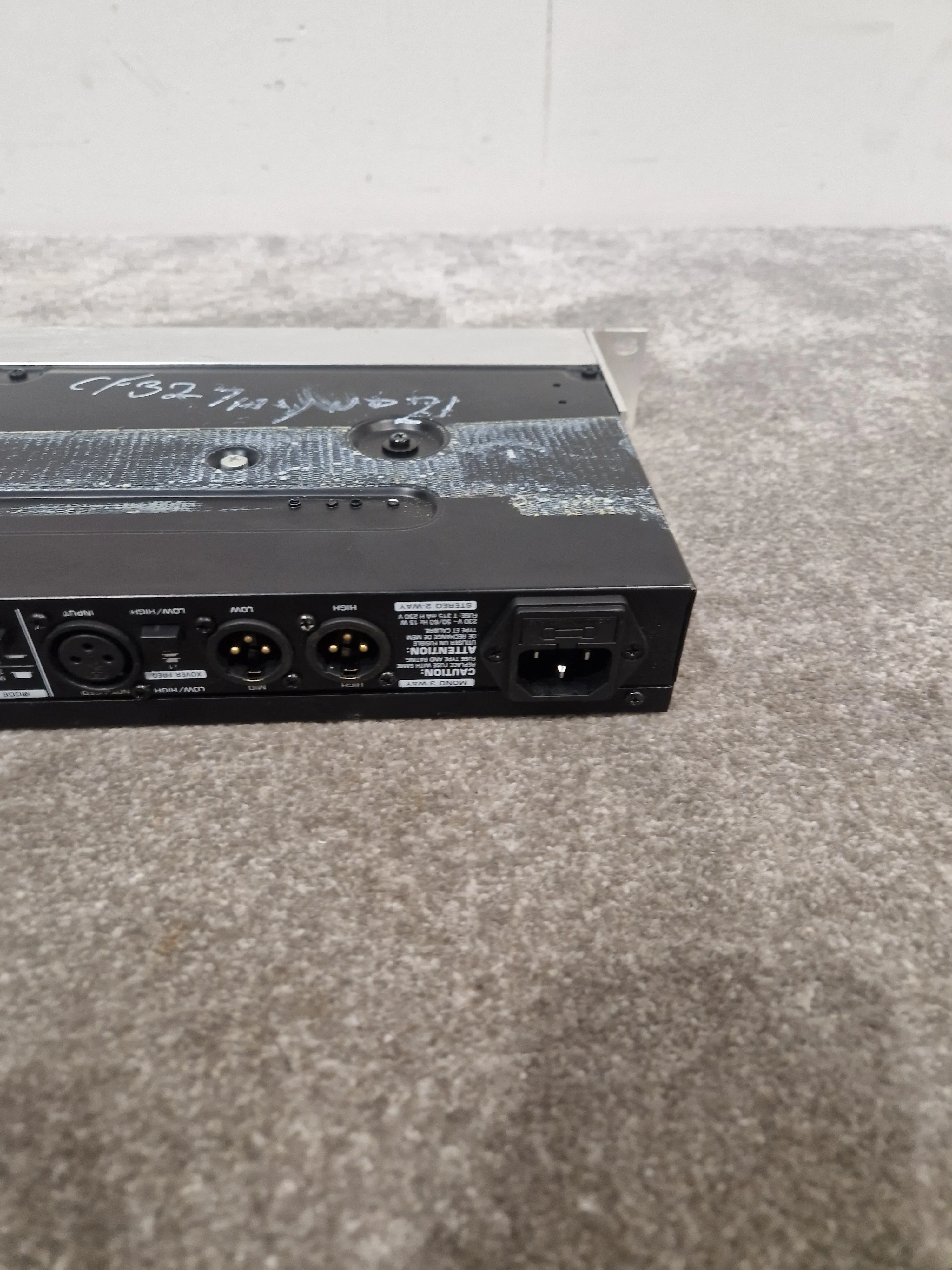 Behringer Super X Pro CX2310 R - Stereo 2-Way Crossover - Partially Working w/ Power Supply - Image 11