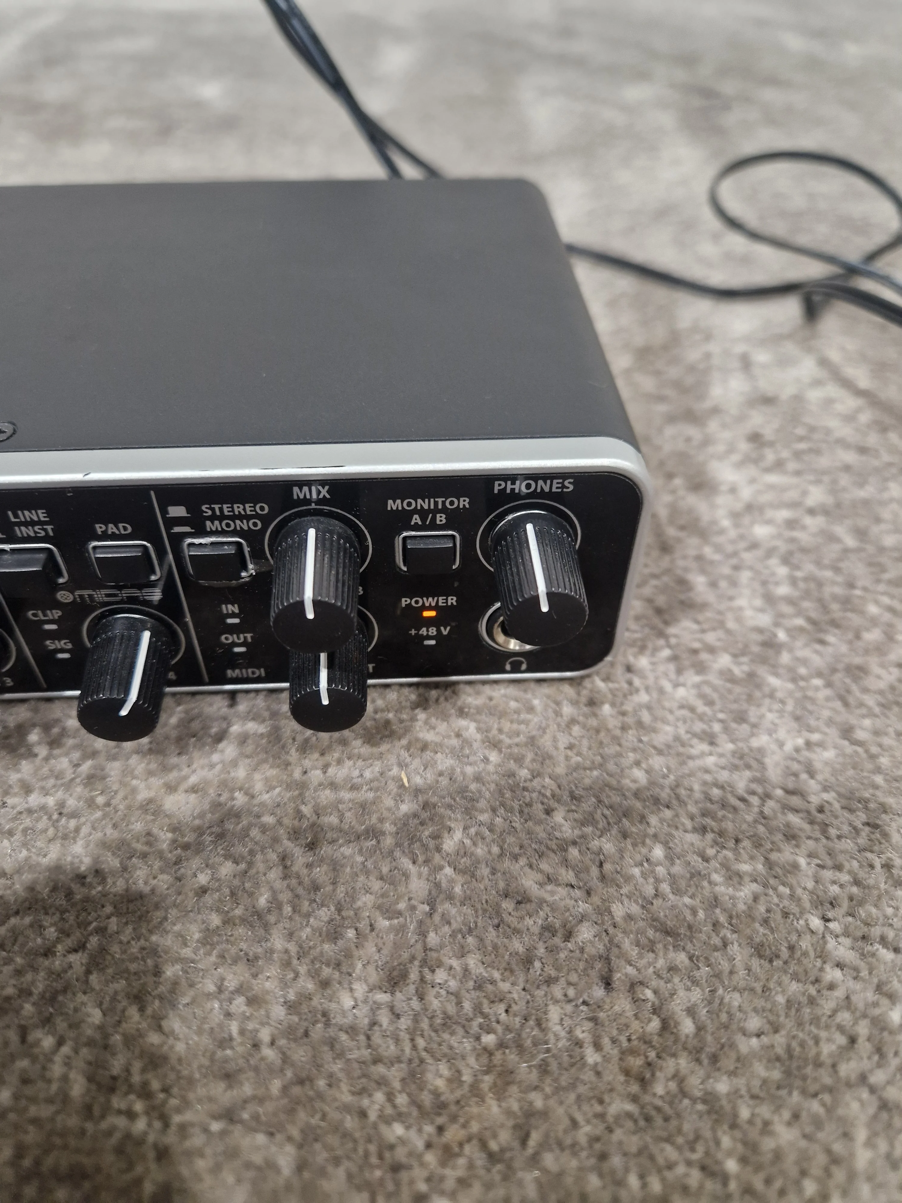 Behringer U Phoria UMC404HD Audio Interface - 4-in/4-out USB - Excellent w/ Original Box & Power Supply - Image 8