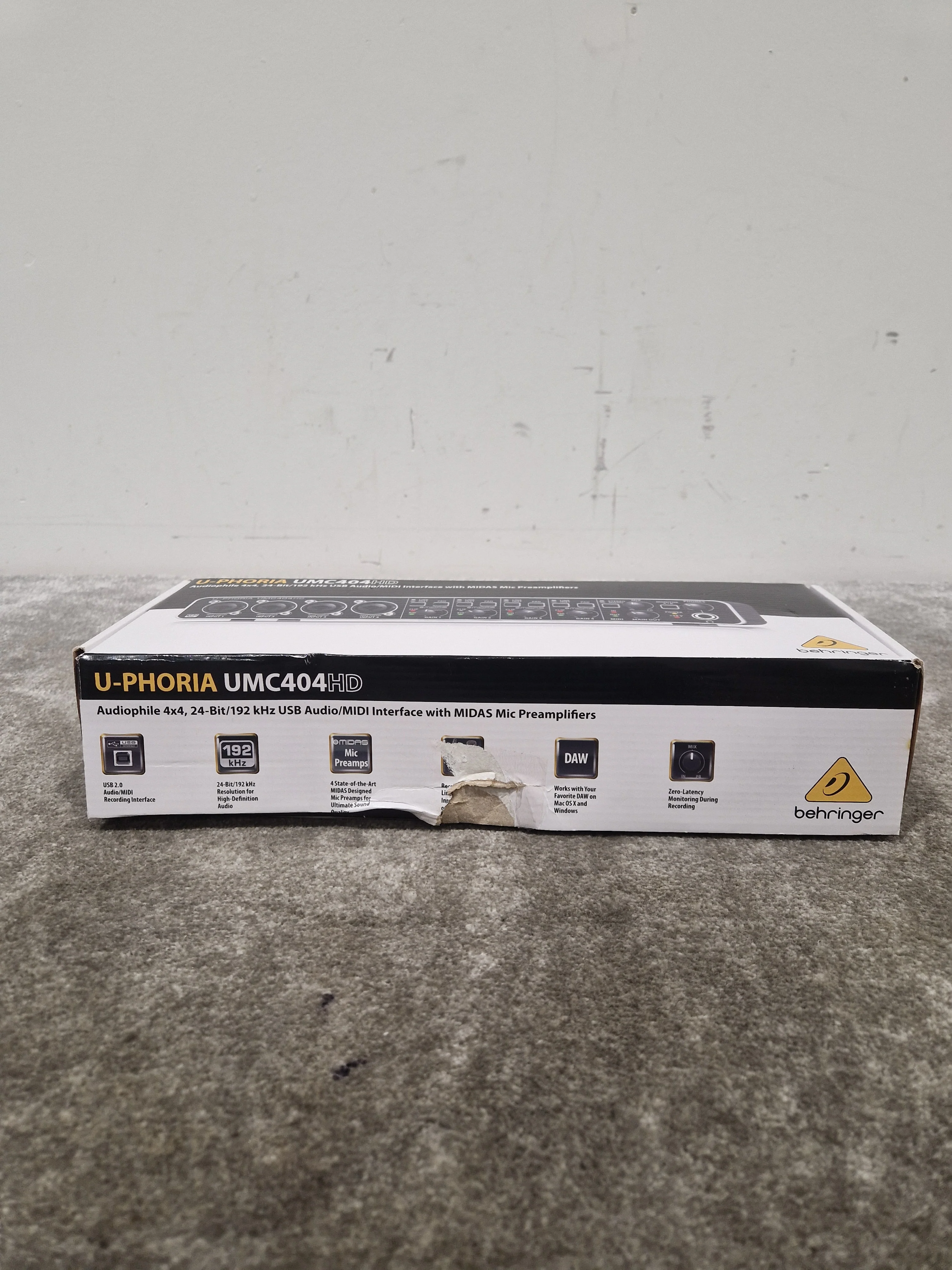 Behringer U Phoria UMC404HD Audio Interface - 4-in/4-out USB - Excellent w/ Original Box & Power Supply - Image 9