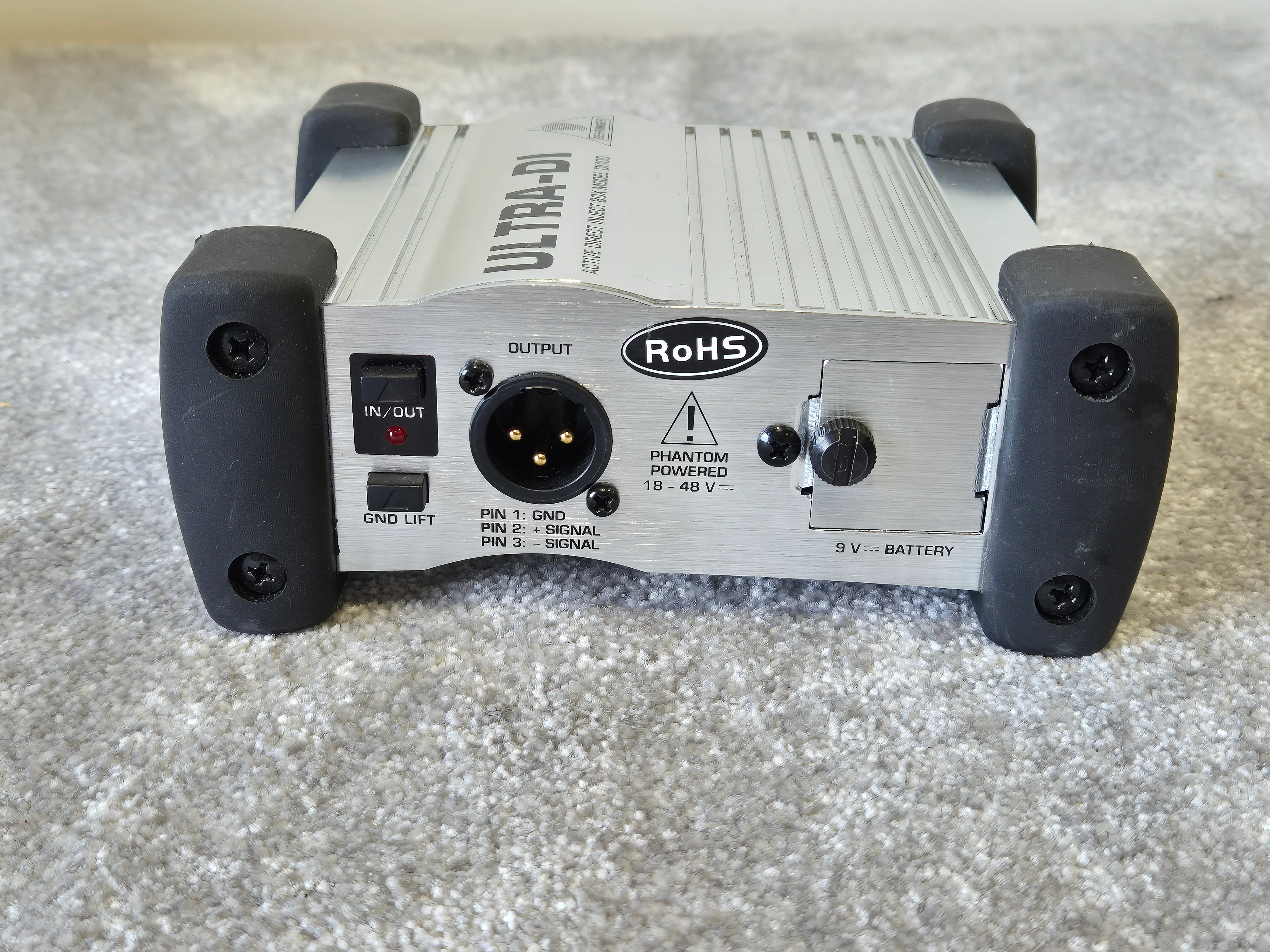 Behringer ULTRA-DI DI100 - Battery/Phantom Powered DI Box - Image 7