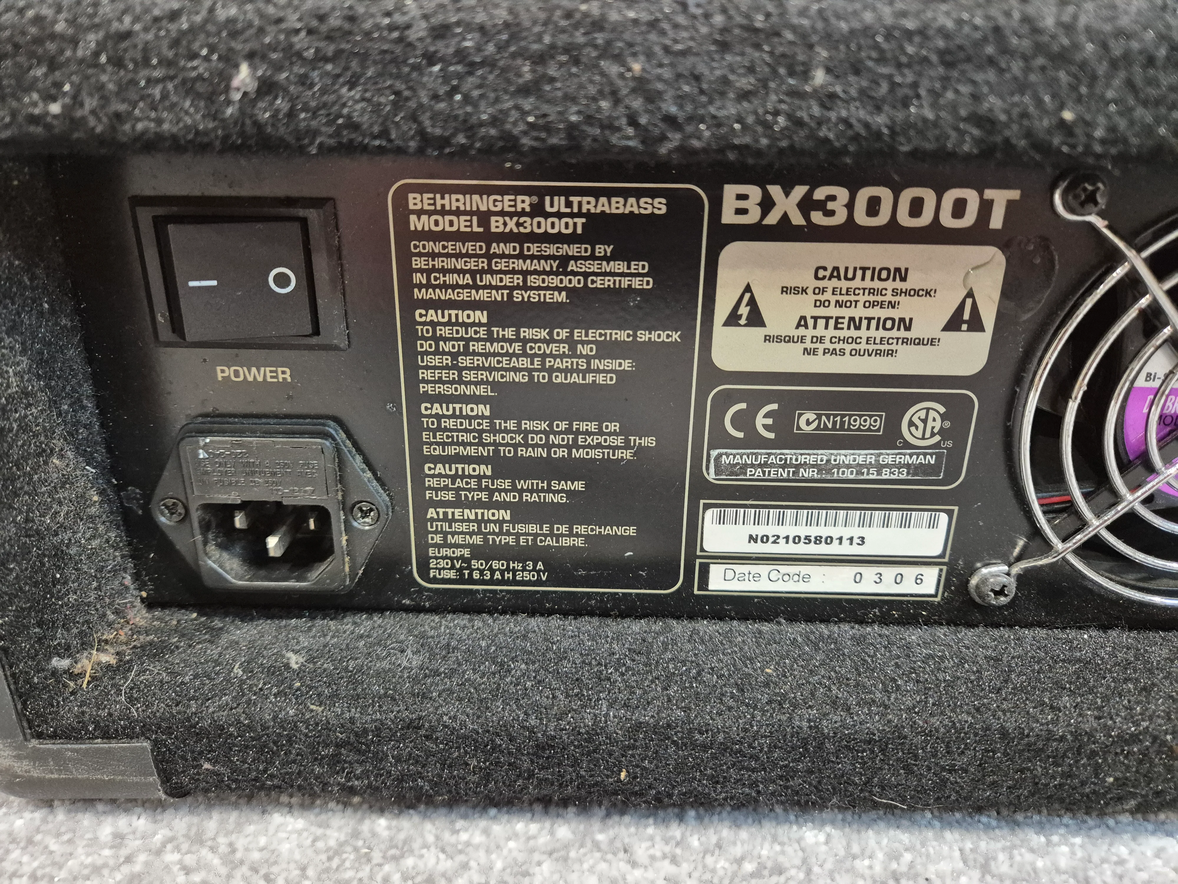 Behringer Ultrabass BX3000T - 300 Watt Bass Amplifier - Image 6