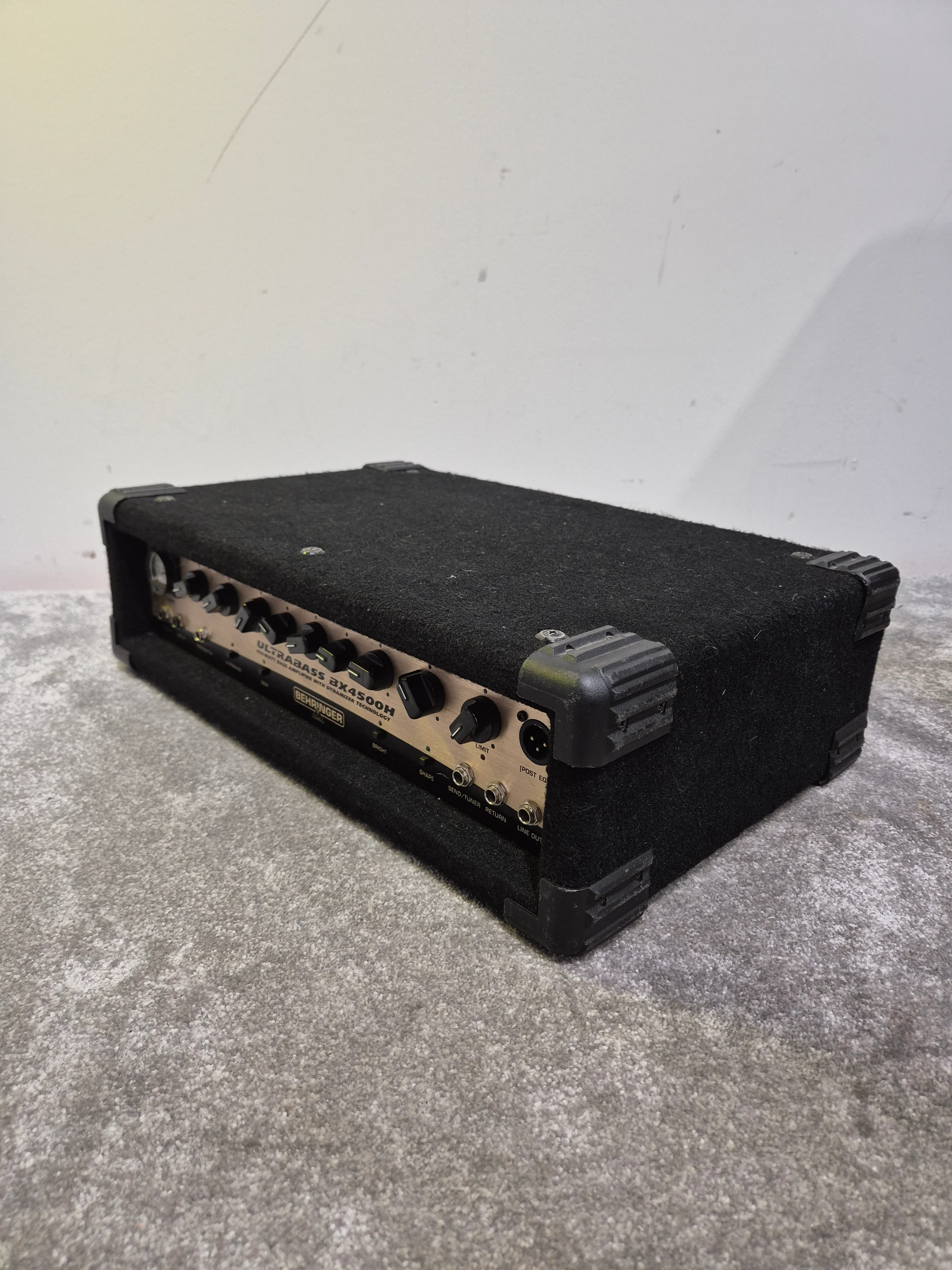 Behringer Ultrabass BX4500H 450W Bass Amplifier - High Power, Versatile EQ - Excellent - Image 10