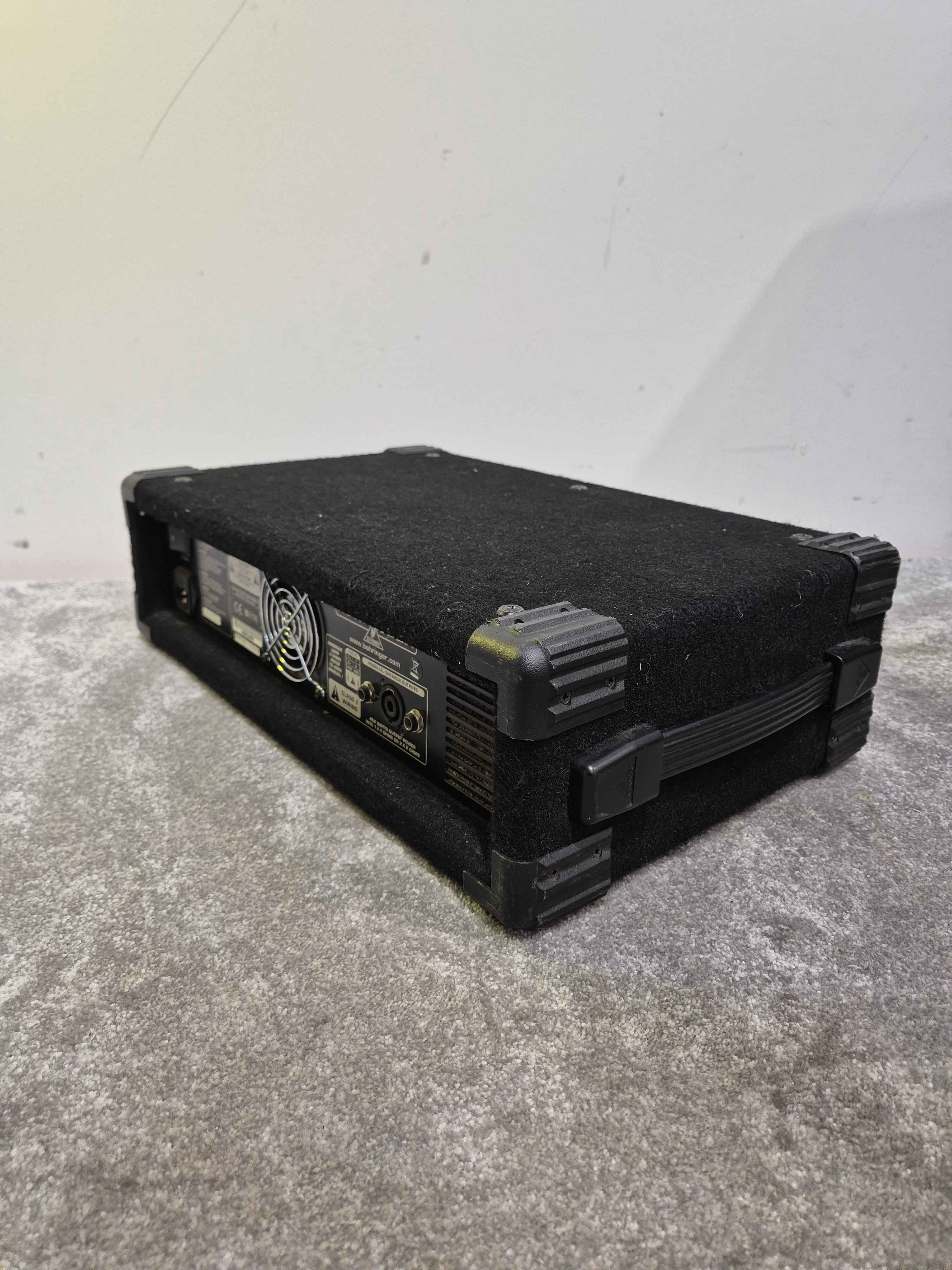 Behringer Ultrabass BX4500H 450W Bass Amplifier - High Power, Versatile EQ - Excellent - Image 5