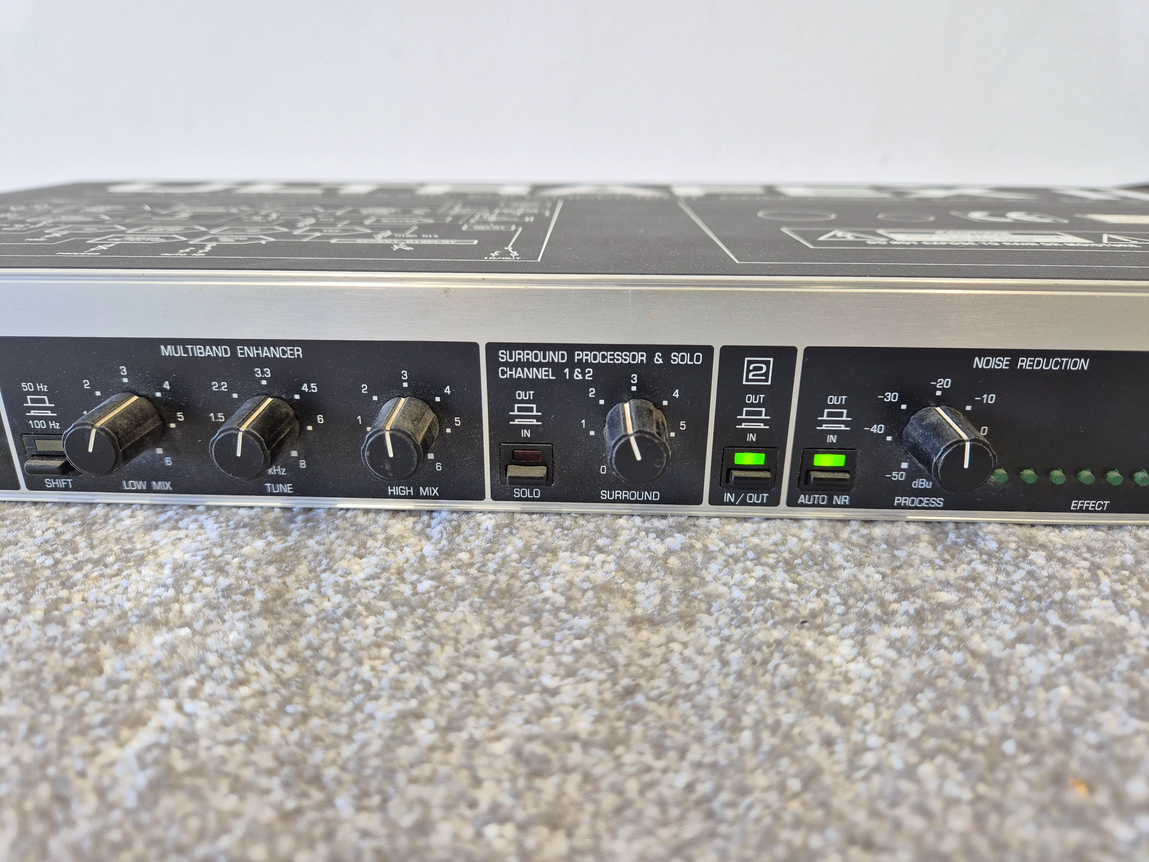Behringer Ultrafex II EX3100 - 2-channel Multiband Sound Enhancement - Image 3