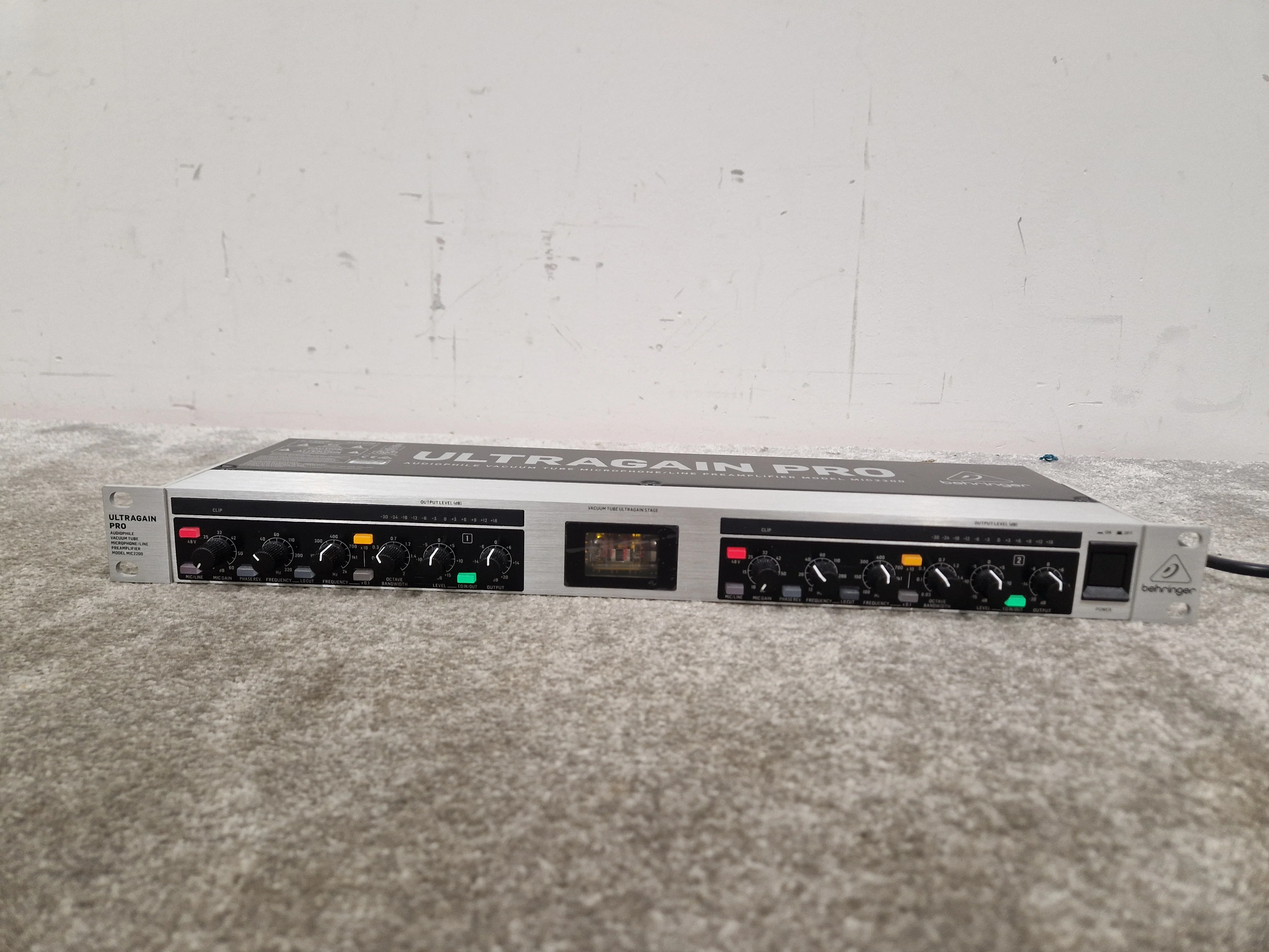 Behringer Ultragain Pro MIC2200 - Microphone Preamp - Excellent w/ Original Box - Image 4