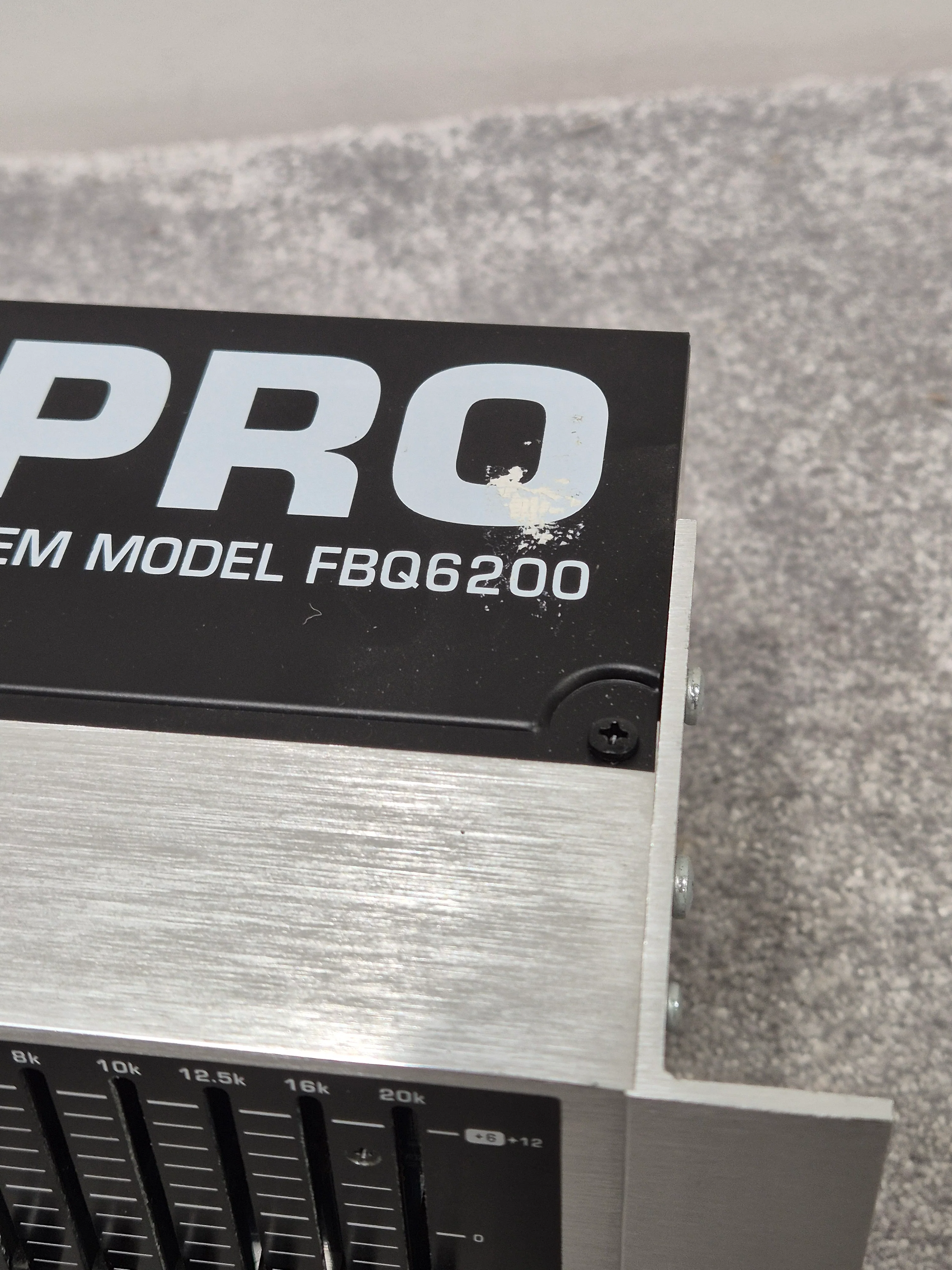 Behringer ULTRAGRAPH PRO FBQ6200HD - 31-Band Stereo Graphic Equalizer - Image 6