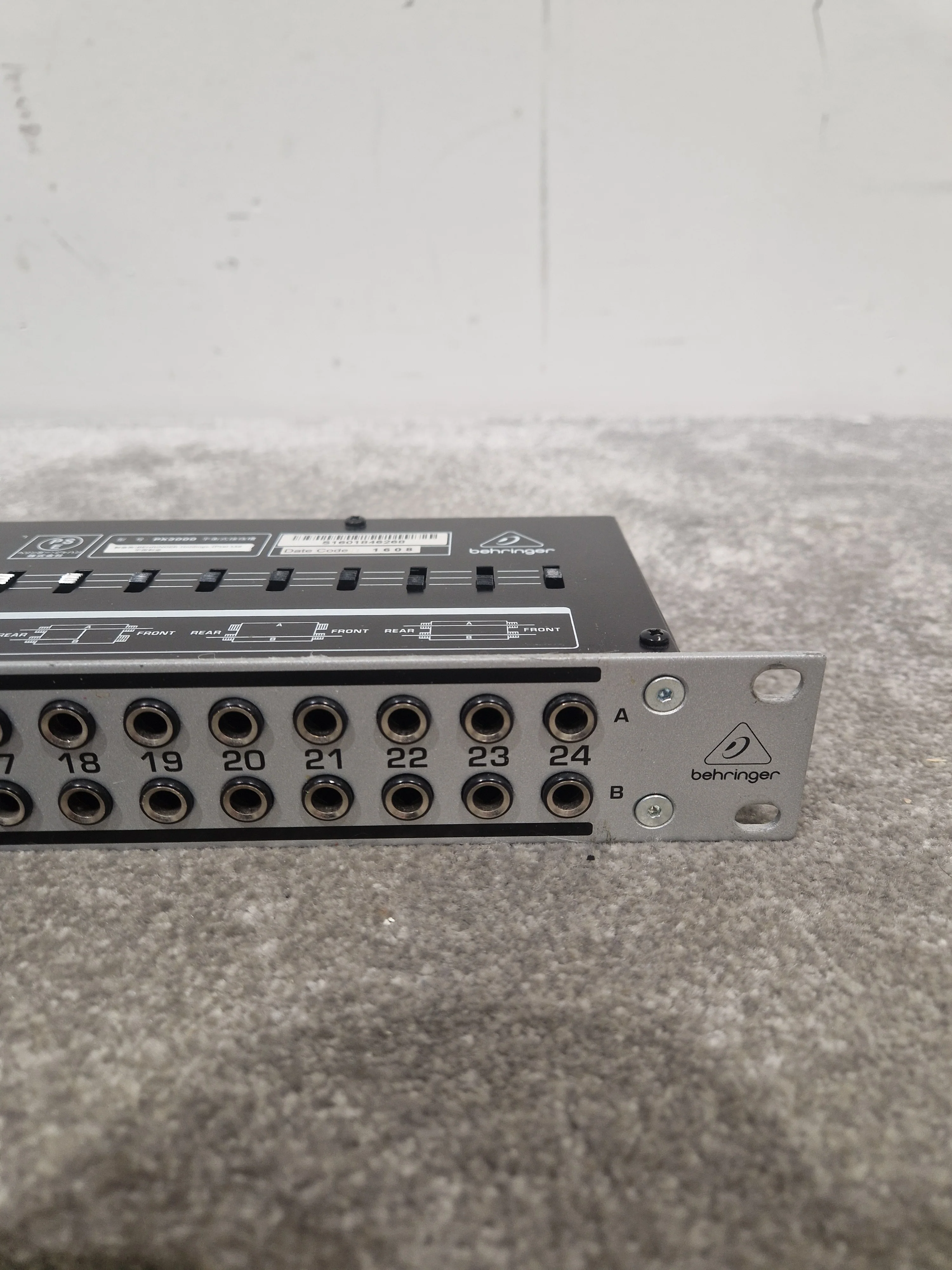 Behringer Ultrapatch PX3000 Patchbay - 48-Point Balanced - Excellent - Image 2