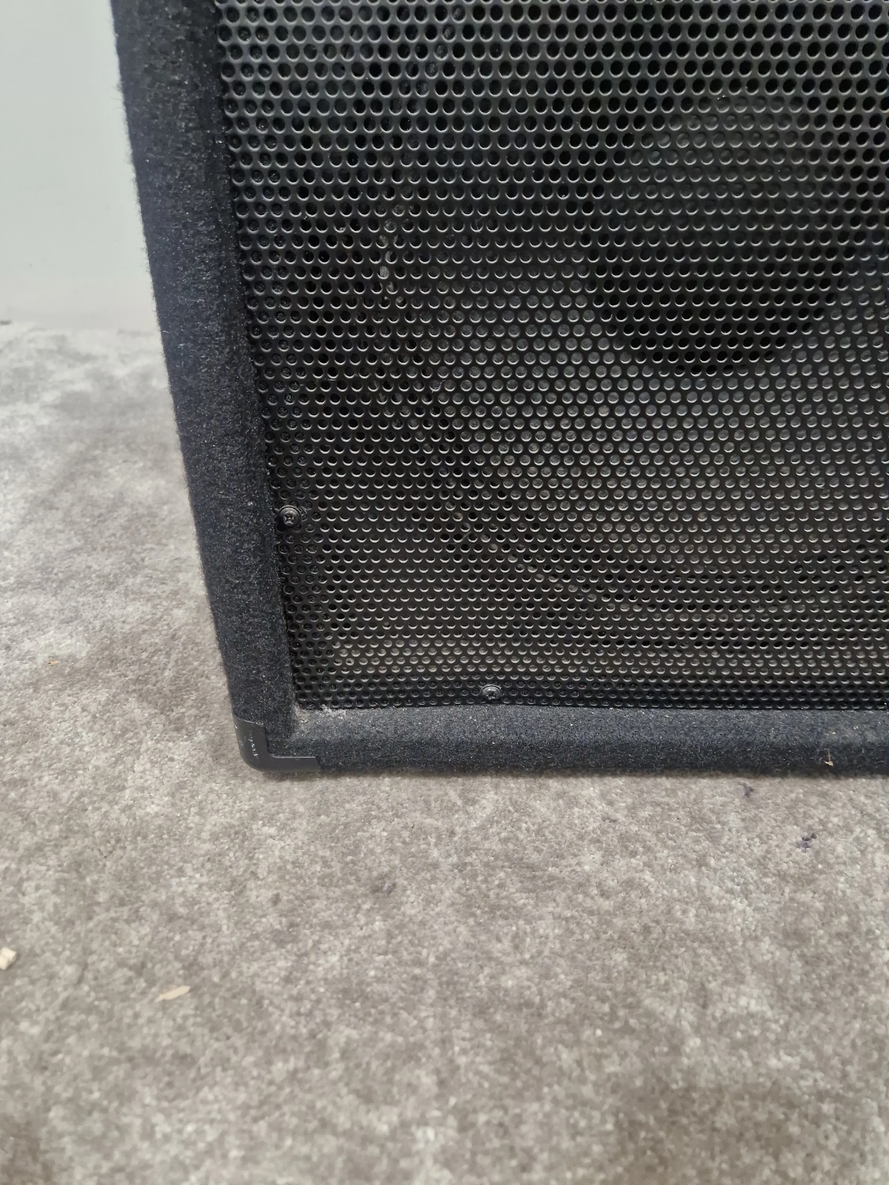 Behringer Ultratone K1800FX - PA/Keyboard Amplifier - 180-Watt - Excellent - Image 3