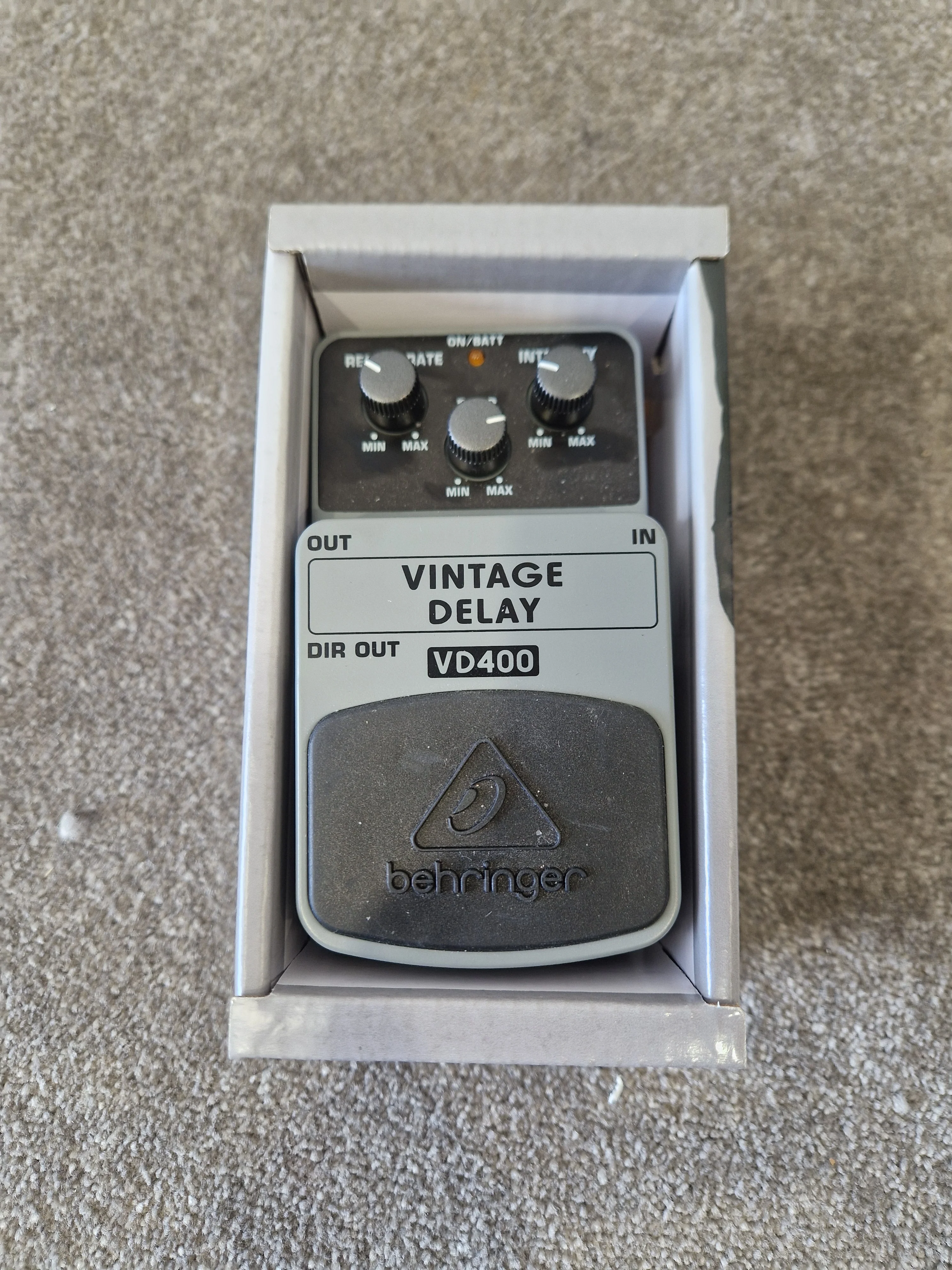 Behringer Vd400 - Vintage-Style Overdrive Pedal, True Bypass - Excellent w/ Original Box & Manuals - Image 8