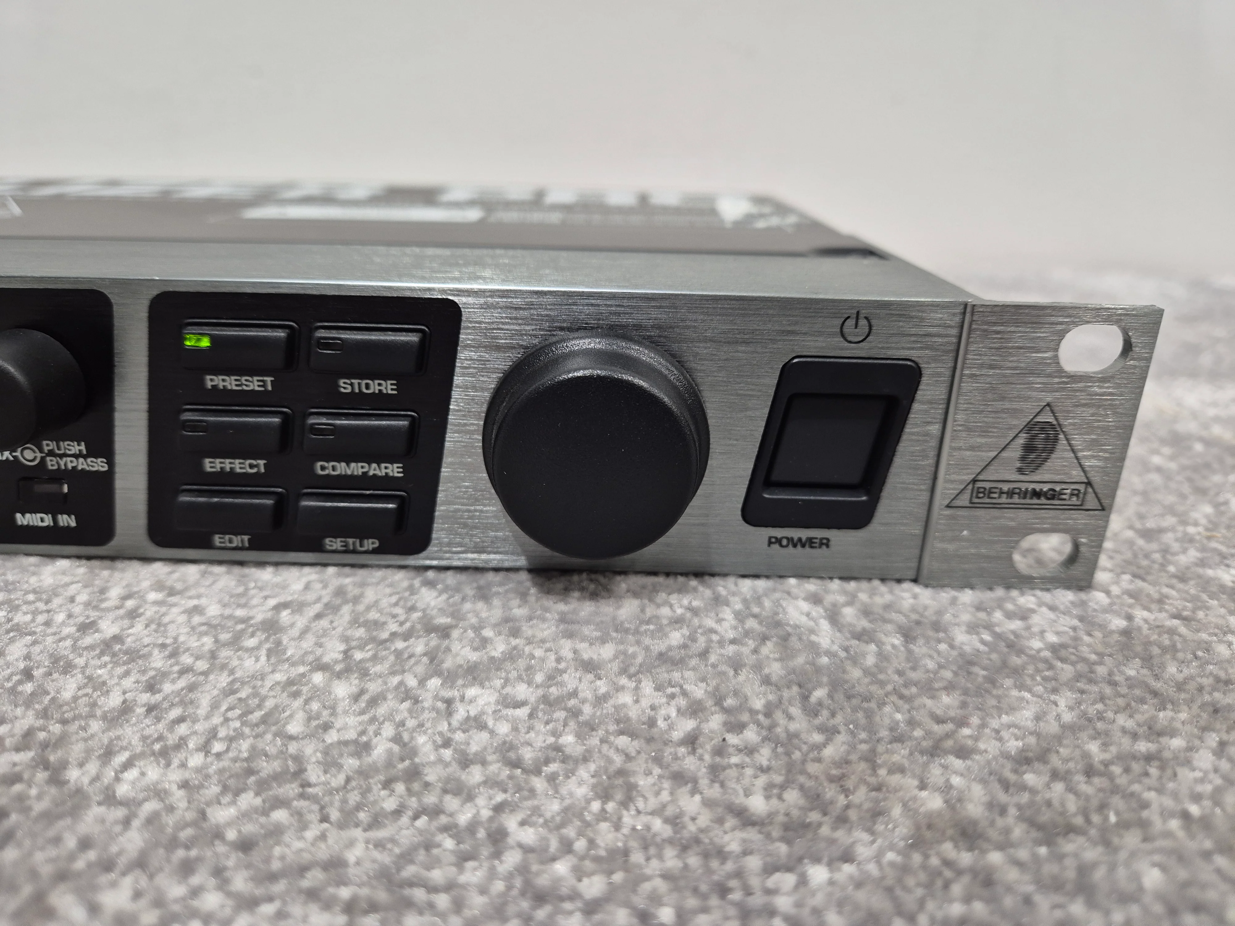 Behringer Virtualizer Pro DSP2024P - Digital Multi-Effects Processor - Image 4