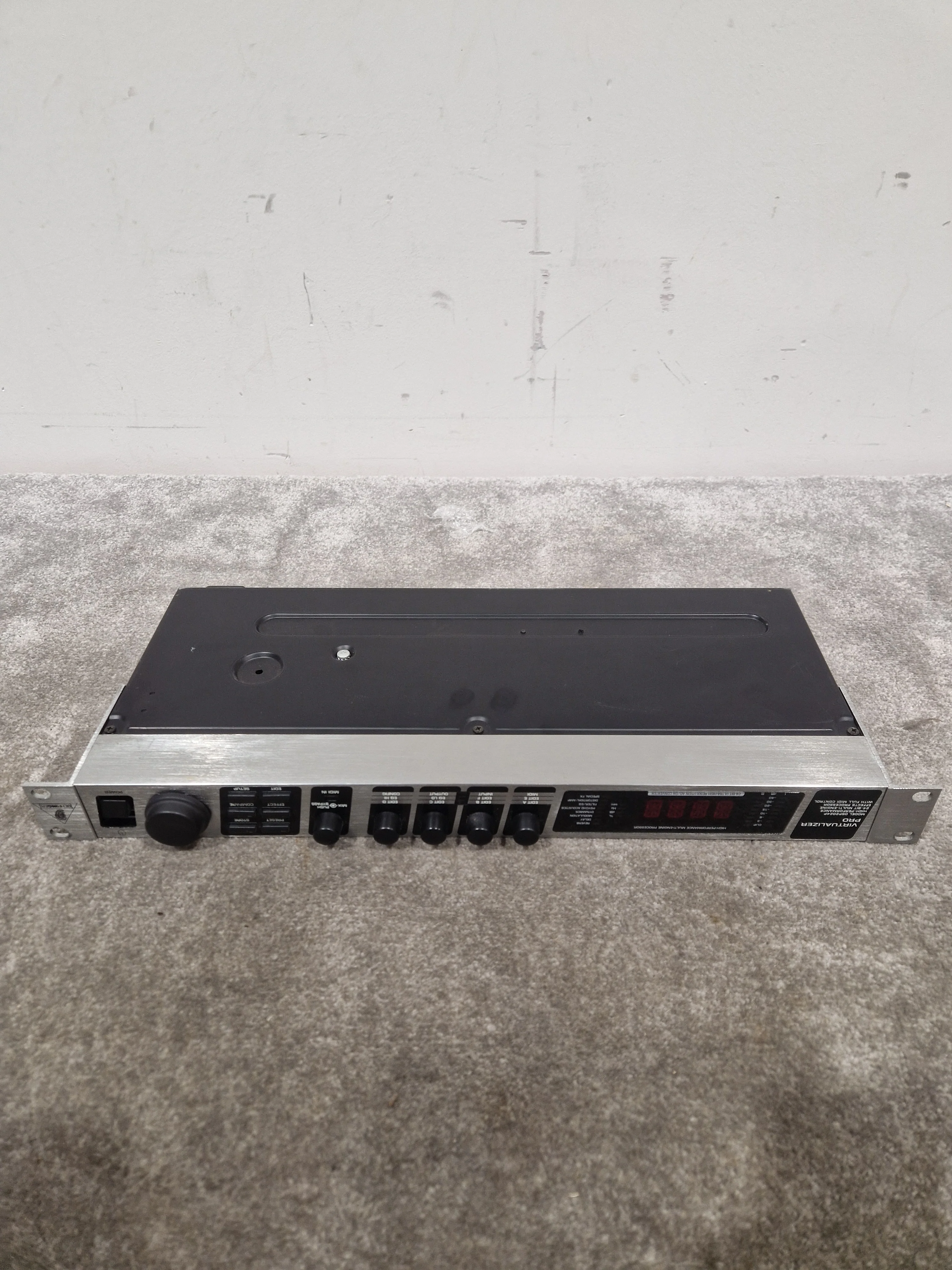Behringer Virtualizer Pro DSP2024P Effects Processor - Multi-Effects Unit - Very Good w/ Power Supply - Image 14
