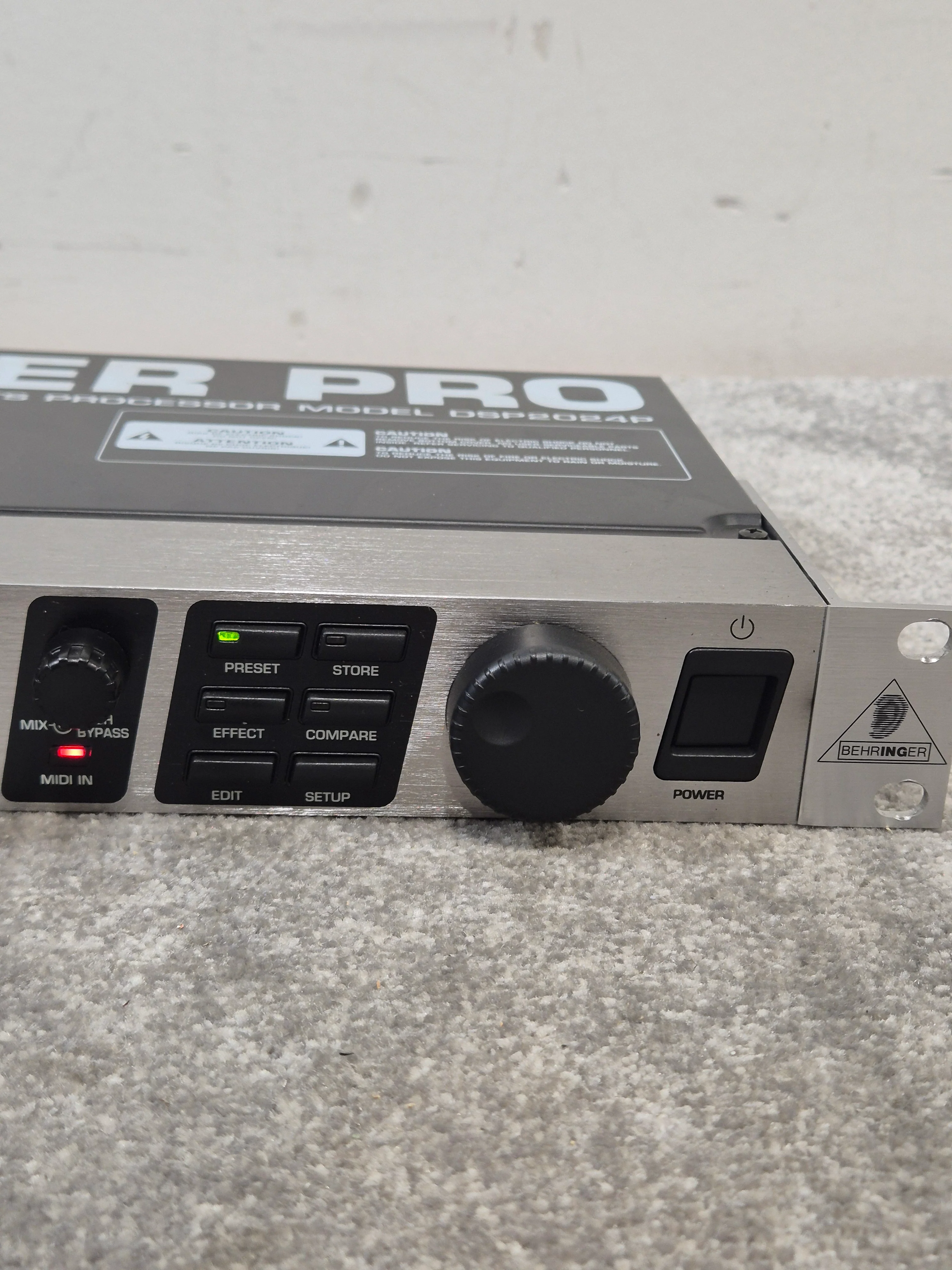 Behringer Virtualizer Pro DSP2024P - Multi-Effects Processor - Excellent - Image 4