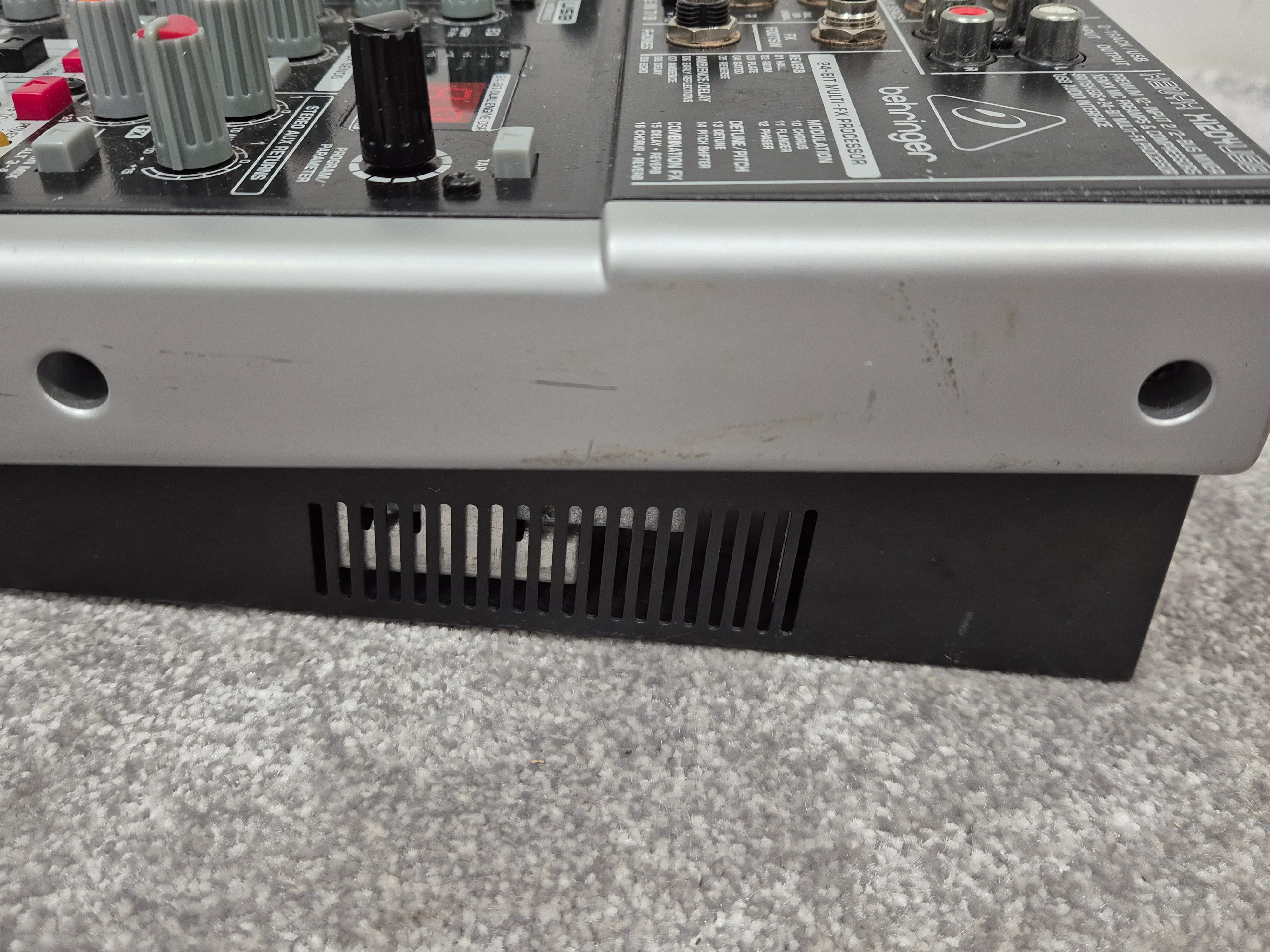 Behringer Xenyx 1204USB Mixer - Premium 12-input 2/2-Bus Mixer RRP £139 - Image 10