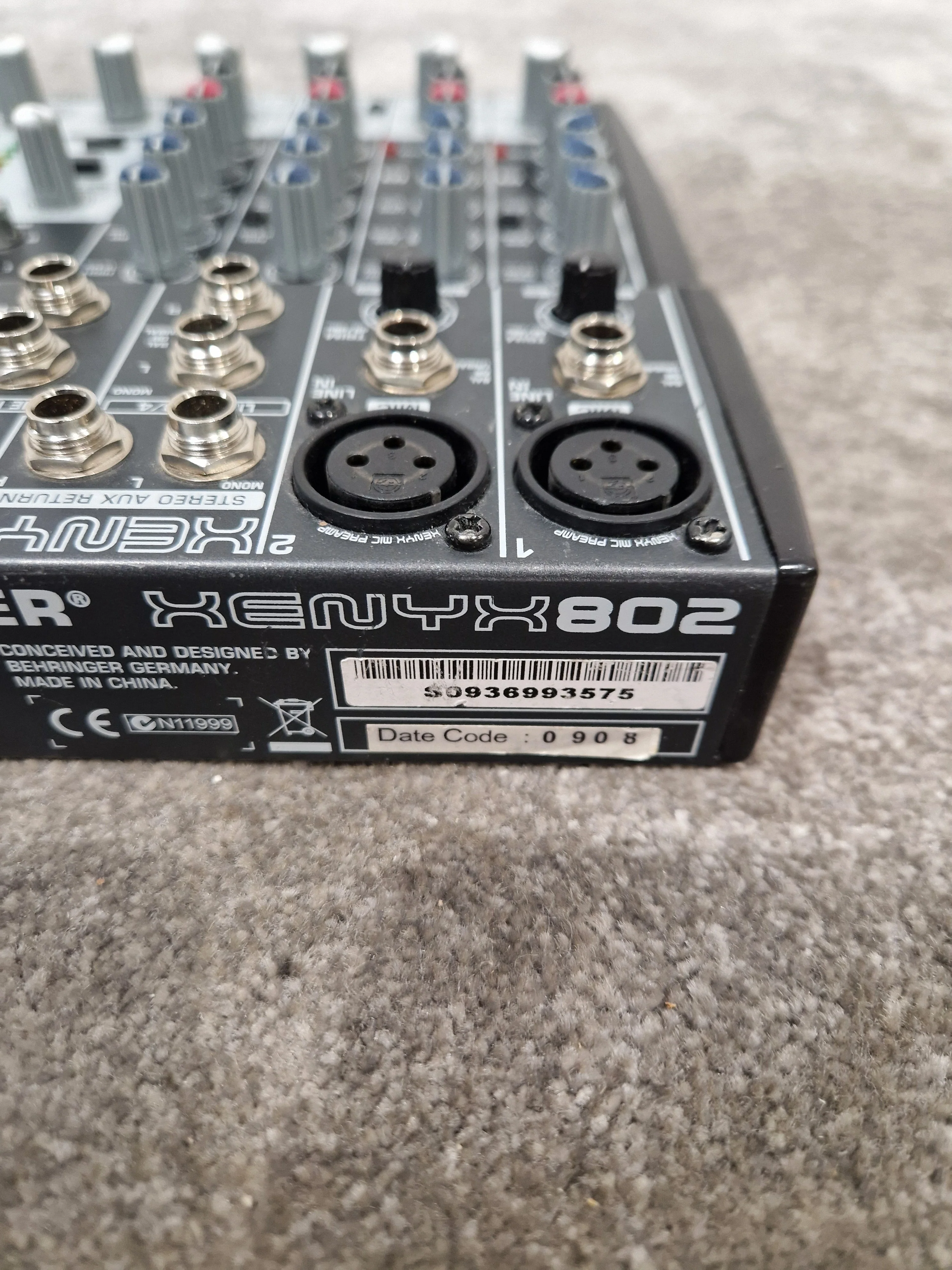 Behringer Xenyx 802 Mixer - 8-Input, 2-Bus - Very Good w/ Original Box & Power Supply & Manuals - Image 11
