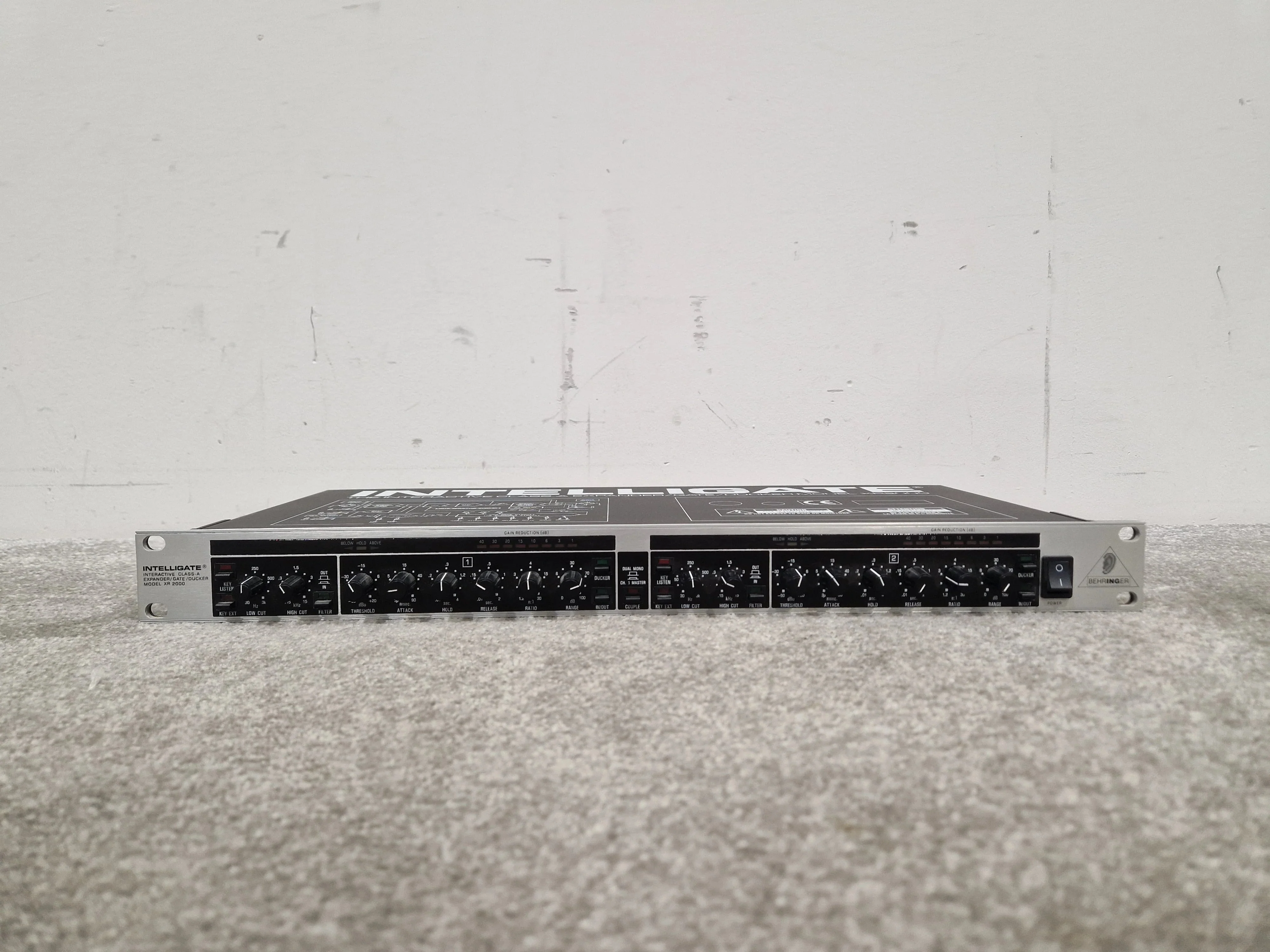 Behringer XR2000 - 12-Channel Feedback Destroyer - Excellent w/ Power Supply - Image 2
