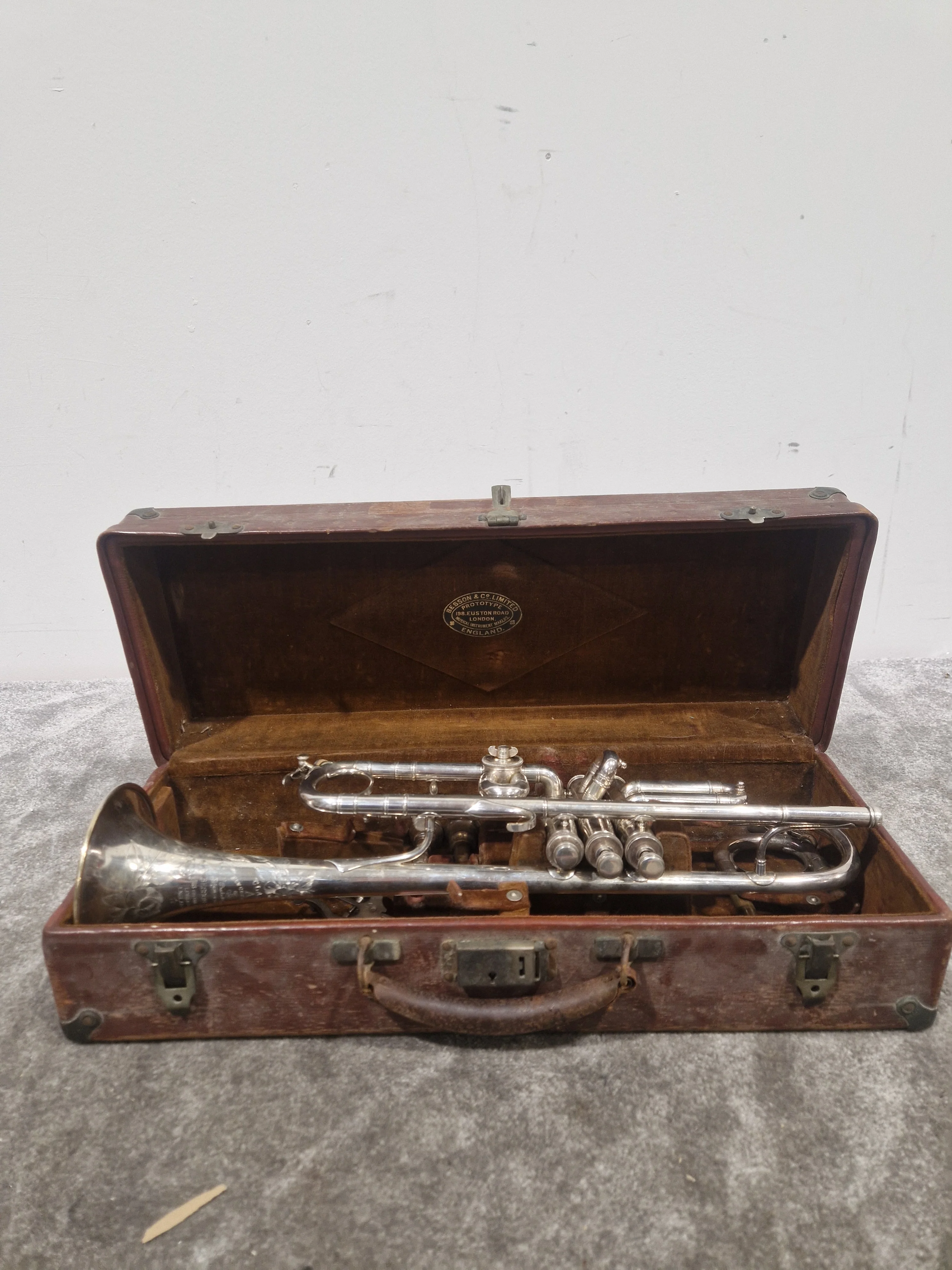Besson & CO Class A Trumpet - Brass Finish - Spares or Repair - Image 3