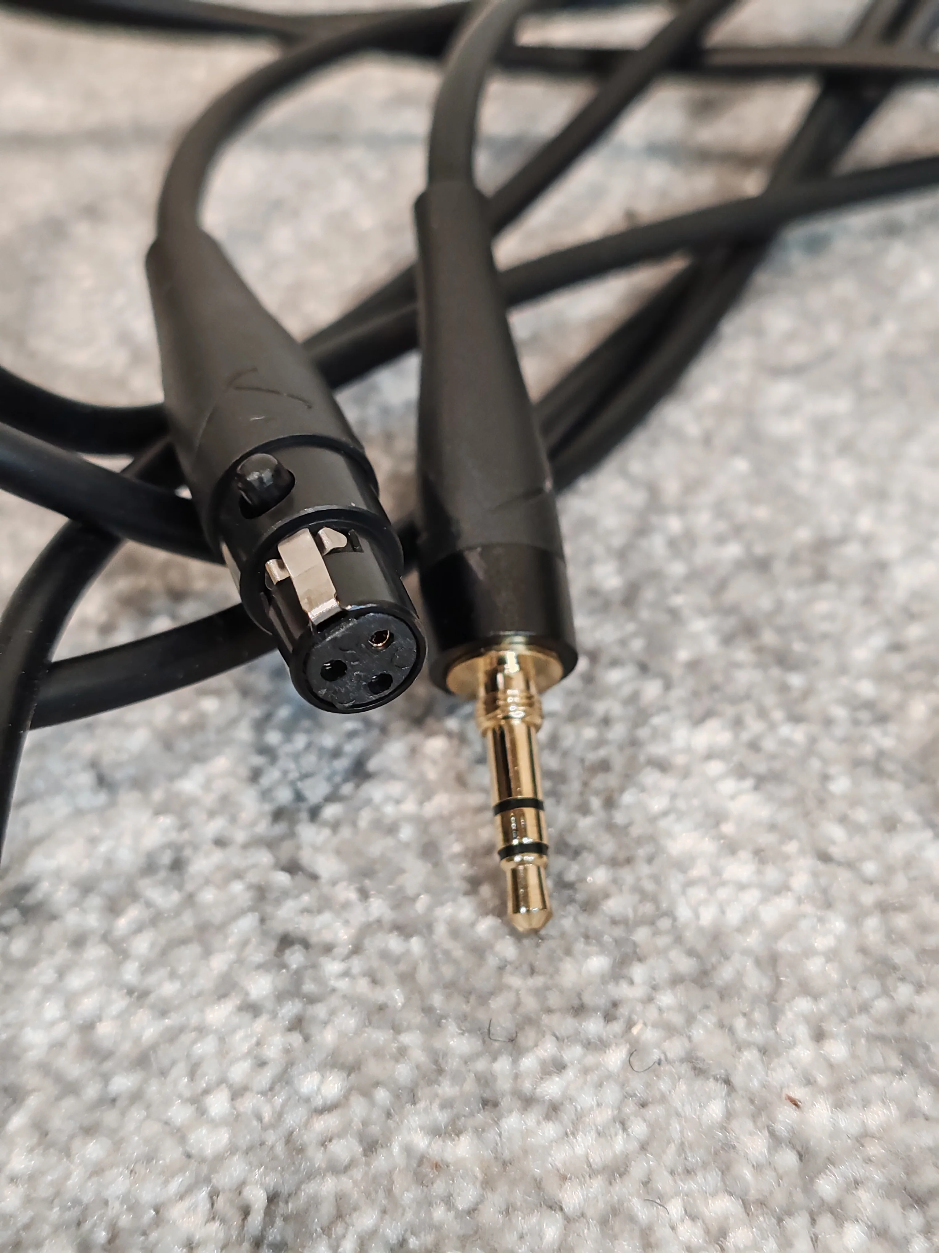 Beyerdynamic DT 770 Pro X Limited Edition Pro Studio Headphones - Image 10