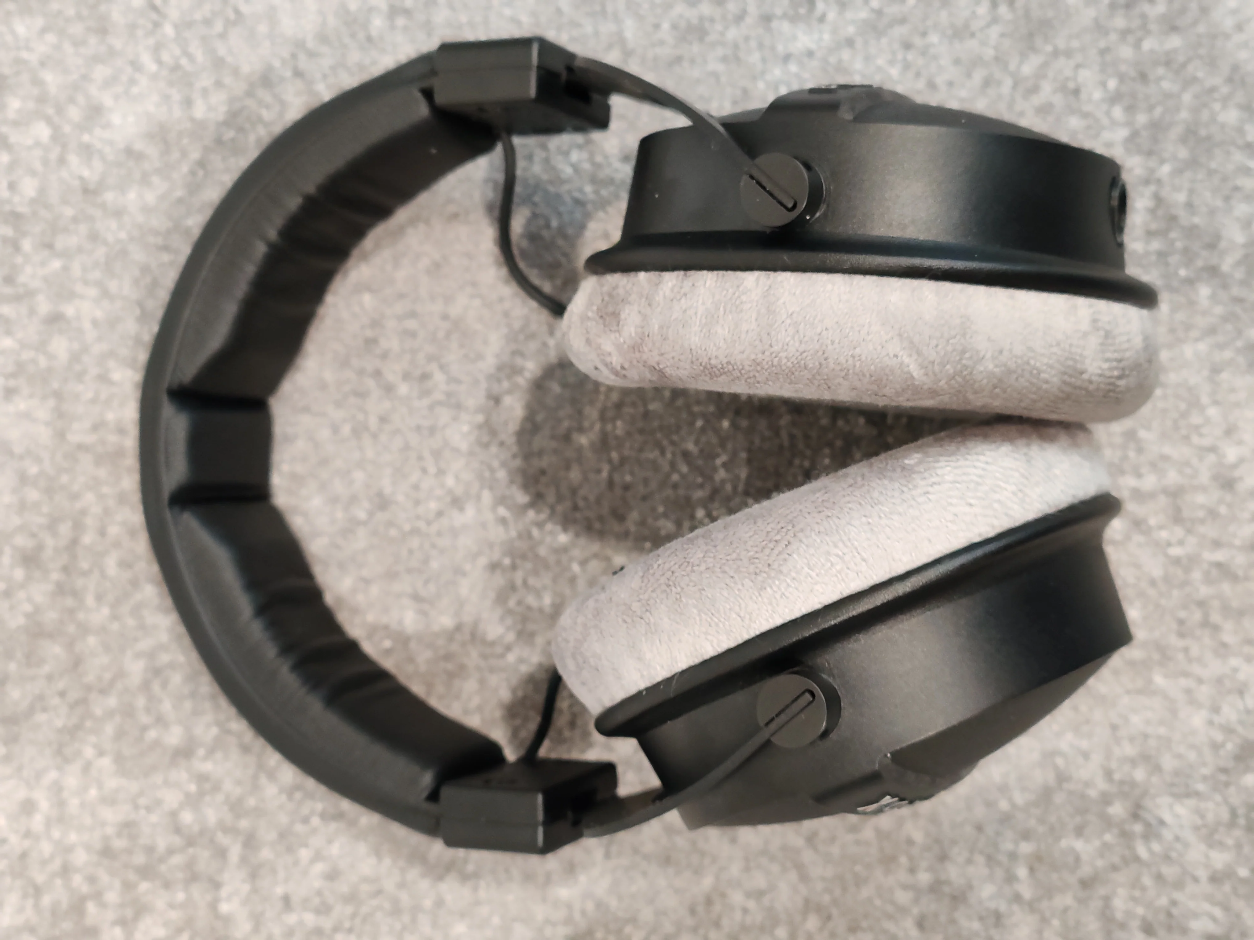 Beyerdynamic DT 770 Pro X Limited Edition Pro Studio Headphones - Image 6