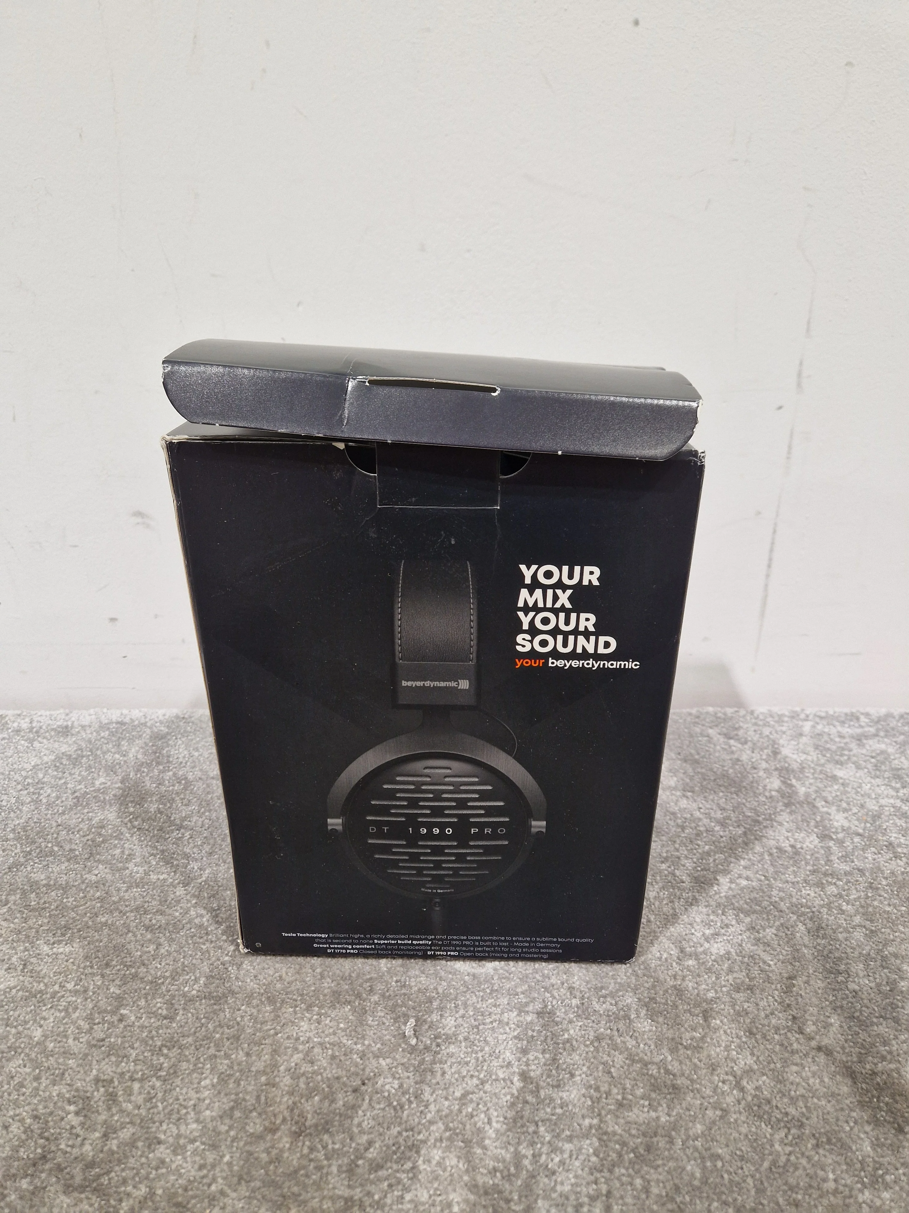 Beyerdynamic DT1990 Pro - Open-Back Studio Headphones - Excellent w/ Original Box & Soft Case - Image 5