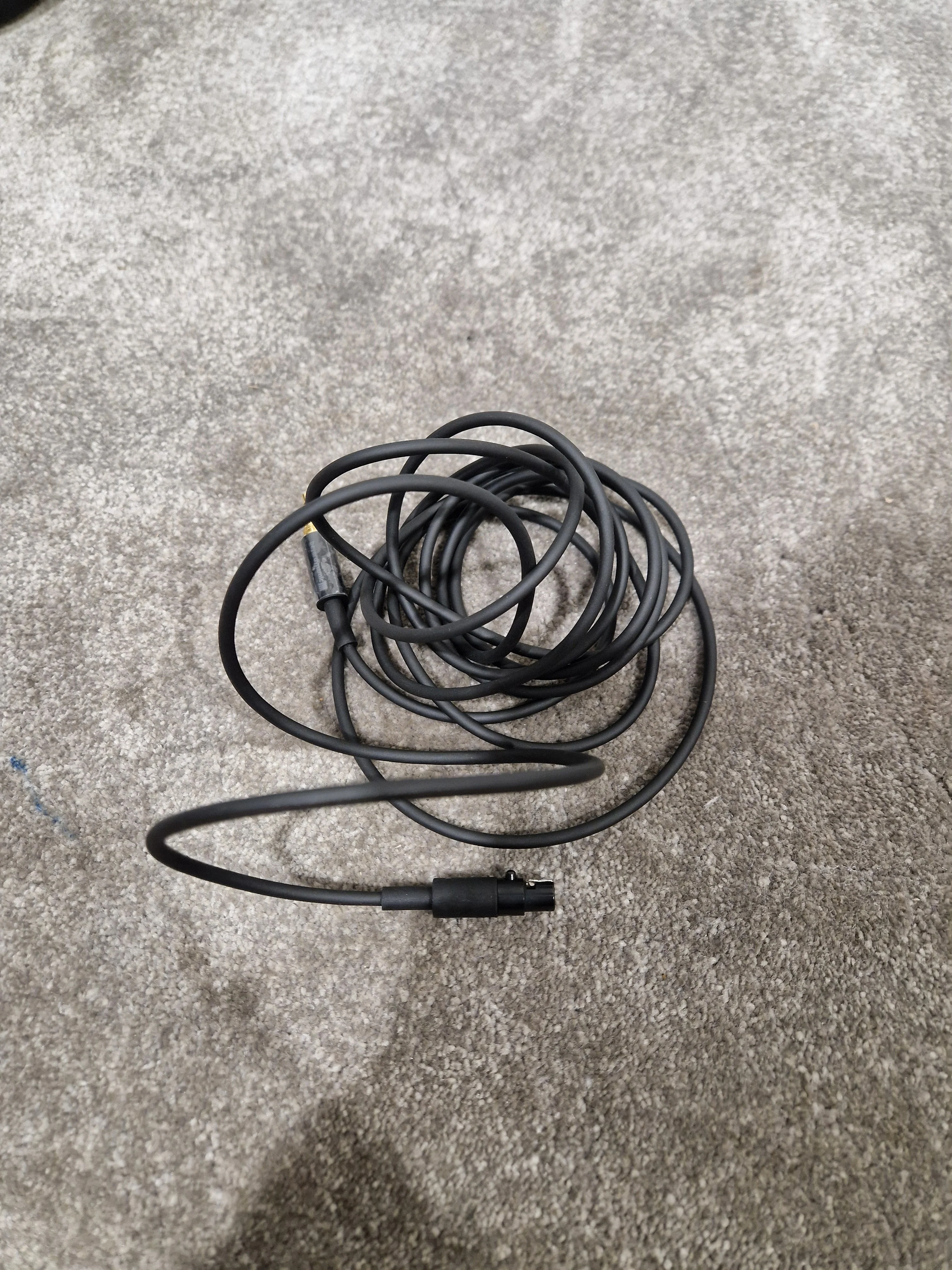 Beyerdynamic DT1990 Pro - Open-Back Studio Headphones - Excellent w/ Original Box & Soft Case - Image 7