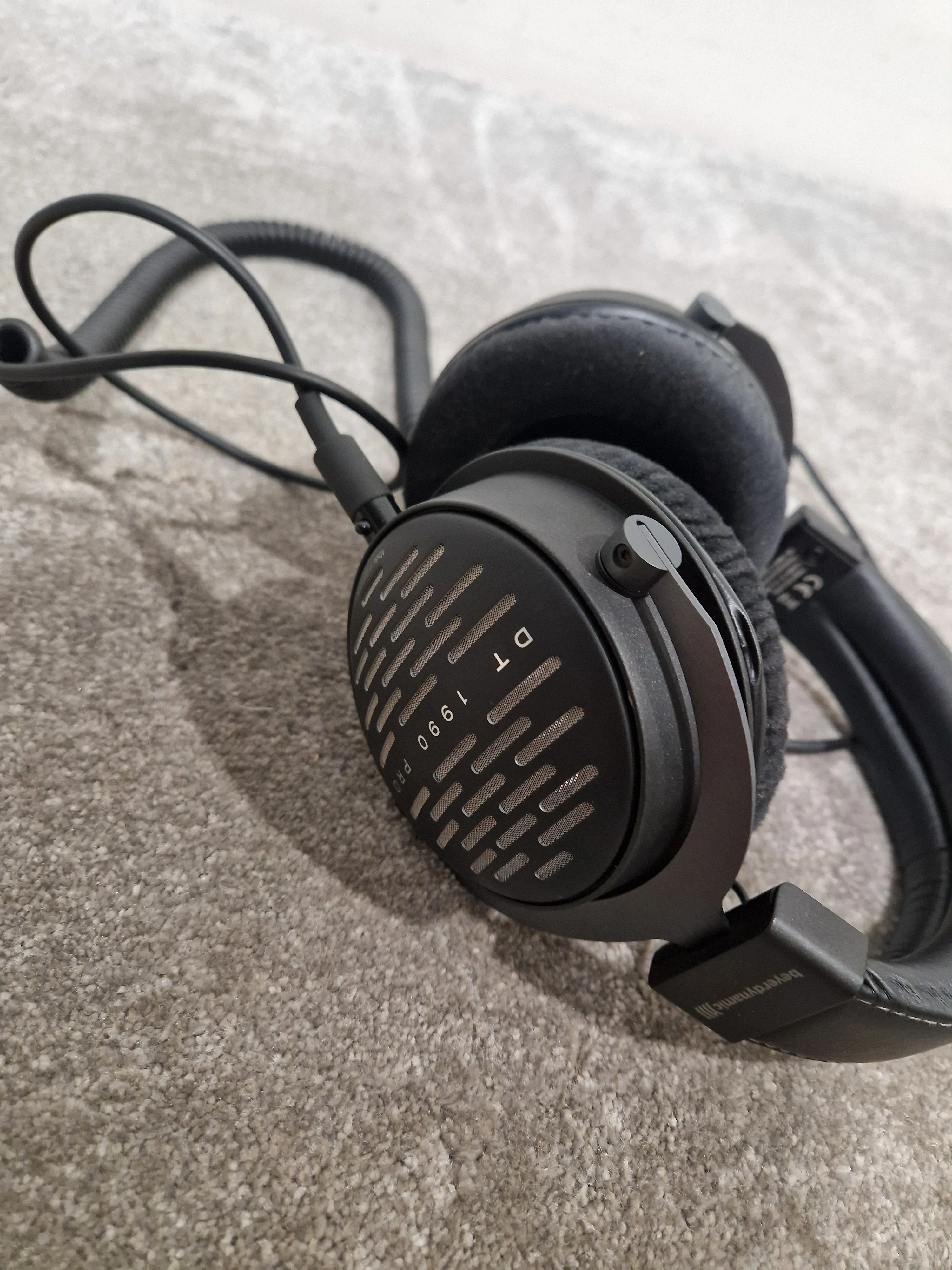 Beyerdynamic DT1990 Pro - Open-Back Studio Headphones - Excellent w/ Original Box & Soft Case - Image 9