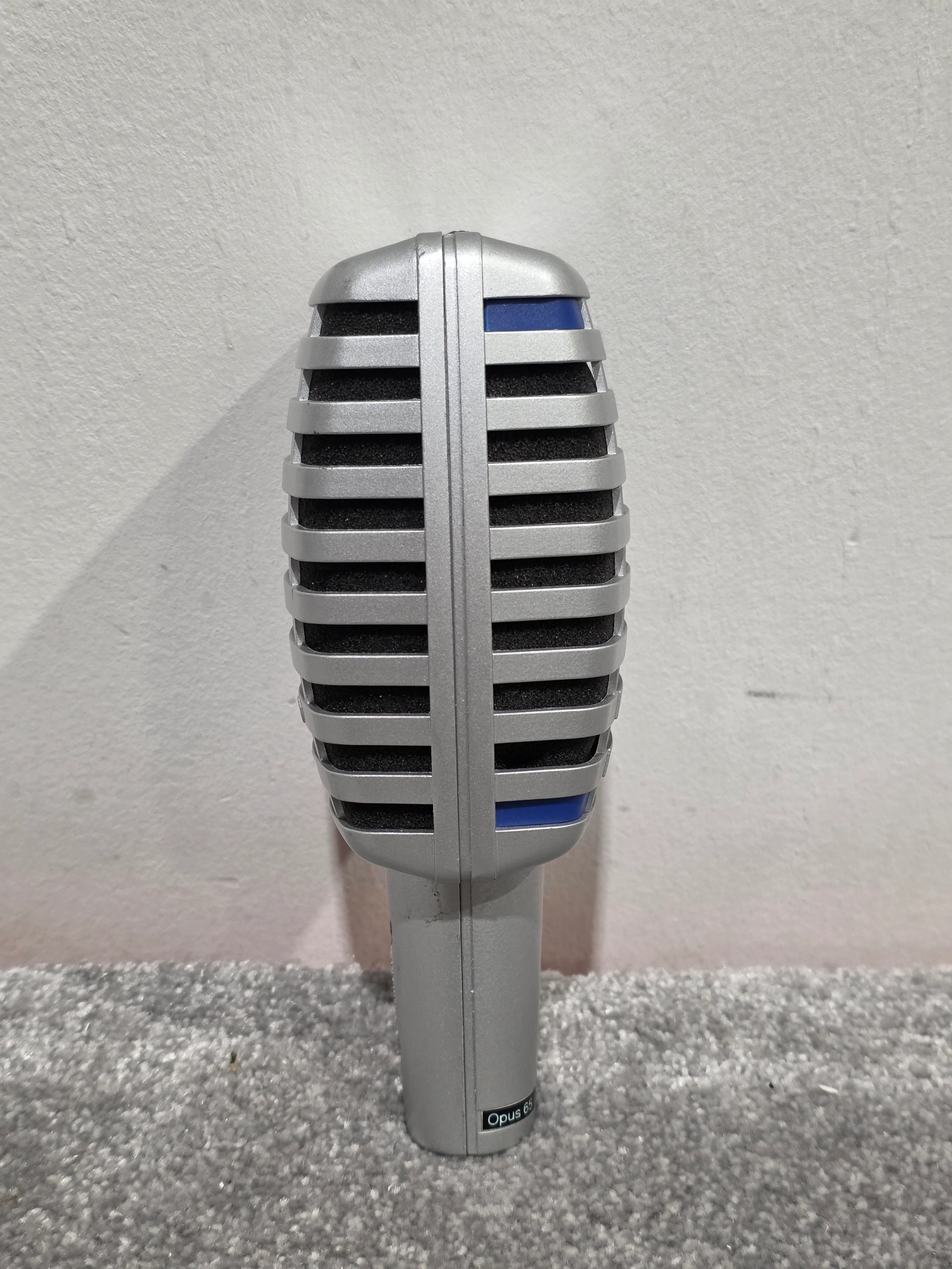 Beyerdynamic Opus 65 - Dynamic Microphone - Silver - Microphone - Good w/ Soft Case - Image 3