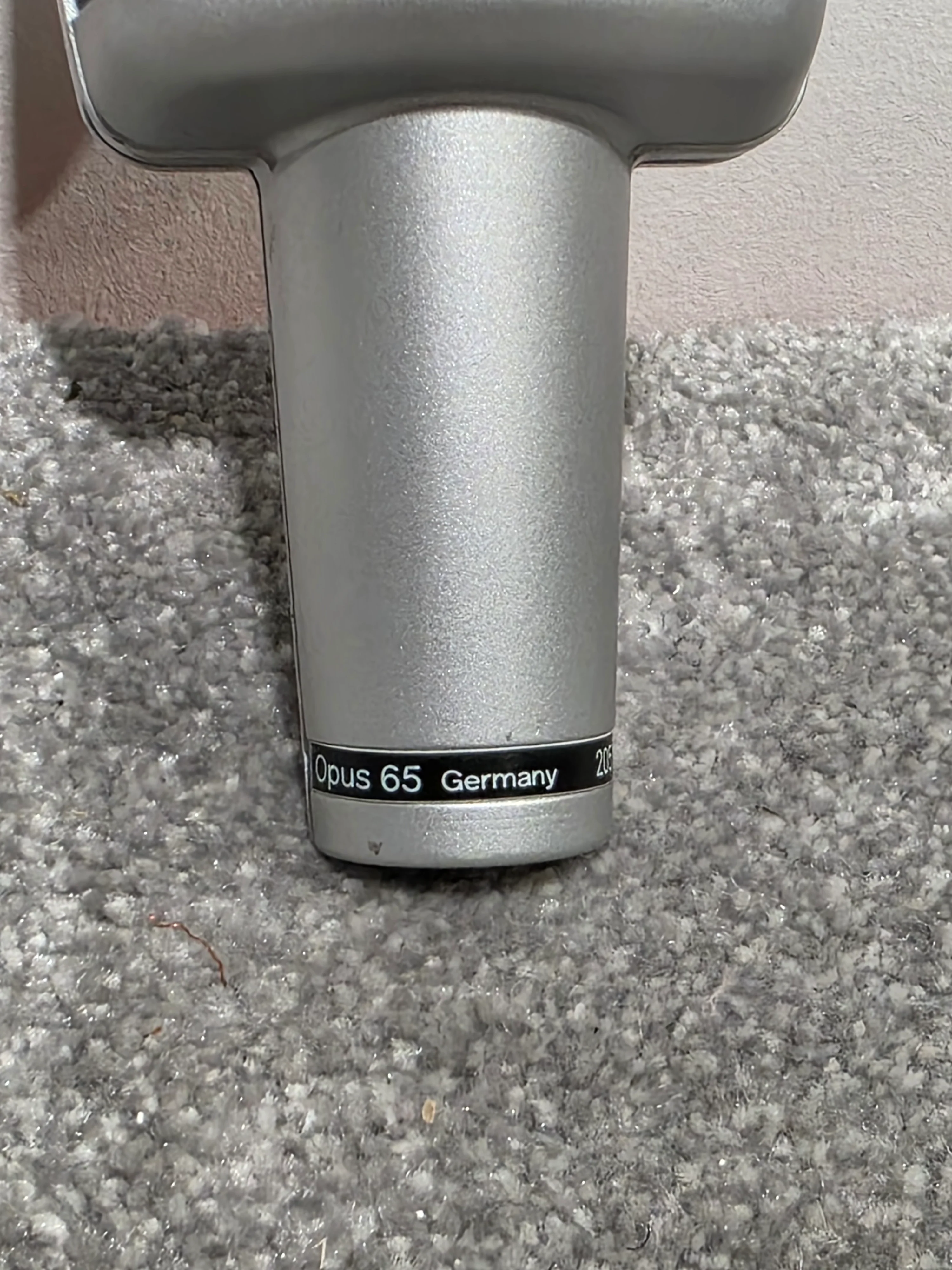 Beyerdynamic Opus 65 - Dynamic Microphone - Silver - Microphone - Good w/ Soft Case - Image 5